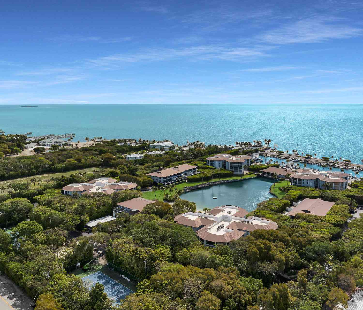 Condo For Sale - 88181 Old Highway HIGHWAY #B3<br/> Islamorada, FL 33036