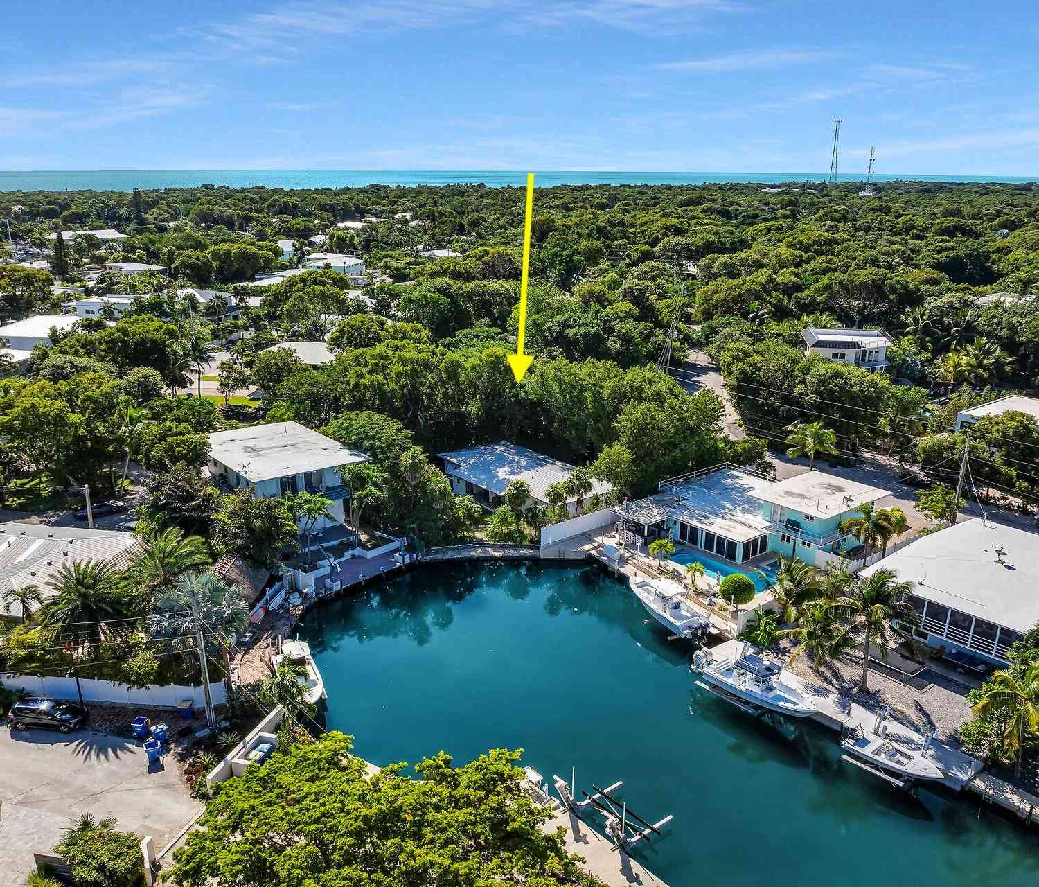 Multifamily For Sale - 230 Apache Street STREET<br/> Monroe County, Islamorada, FL 33070