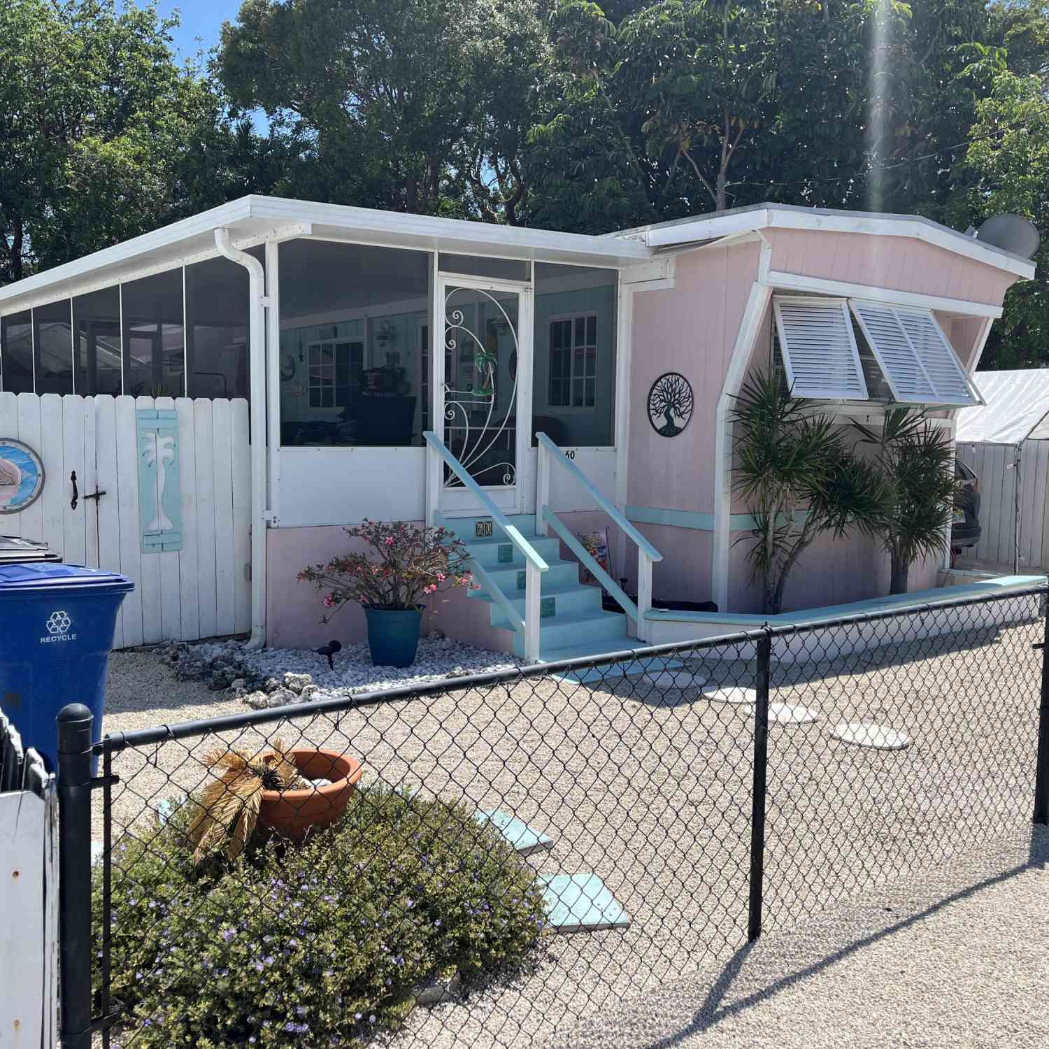 Mobile Home For Sale - 60 Avenue C<br/> KEY LARGO, FL 33037
