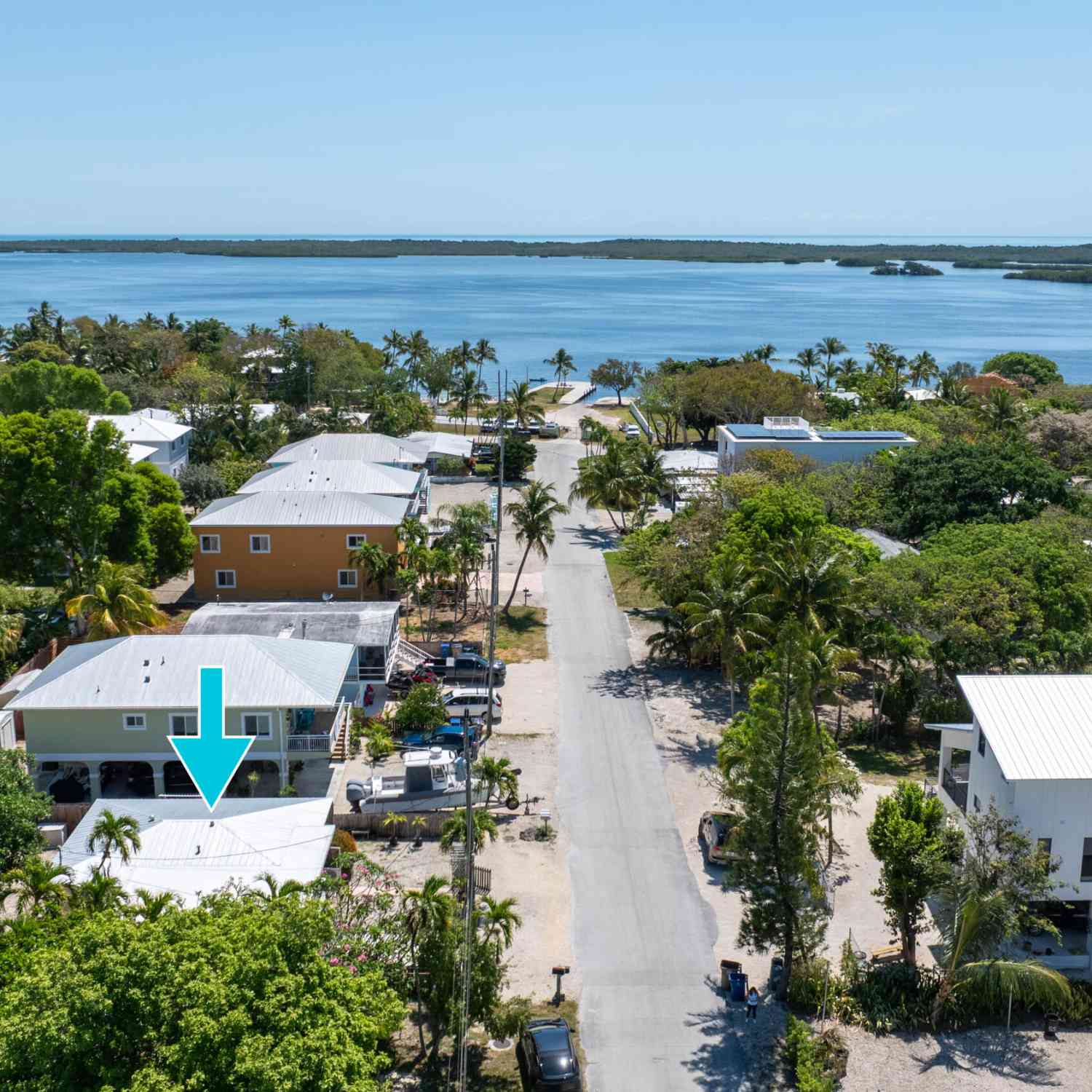 Homes For Sale - 56 SE Marlin Avenue AVENUE<br/> KEY LARGO, FL 33037