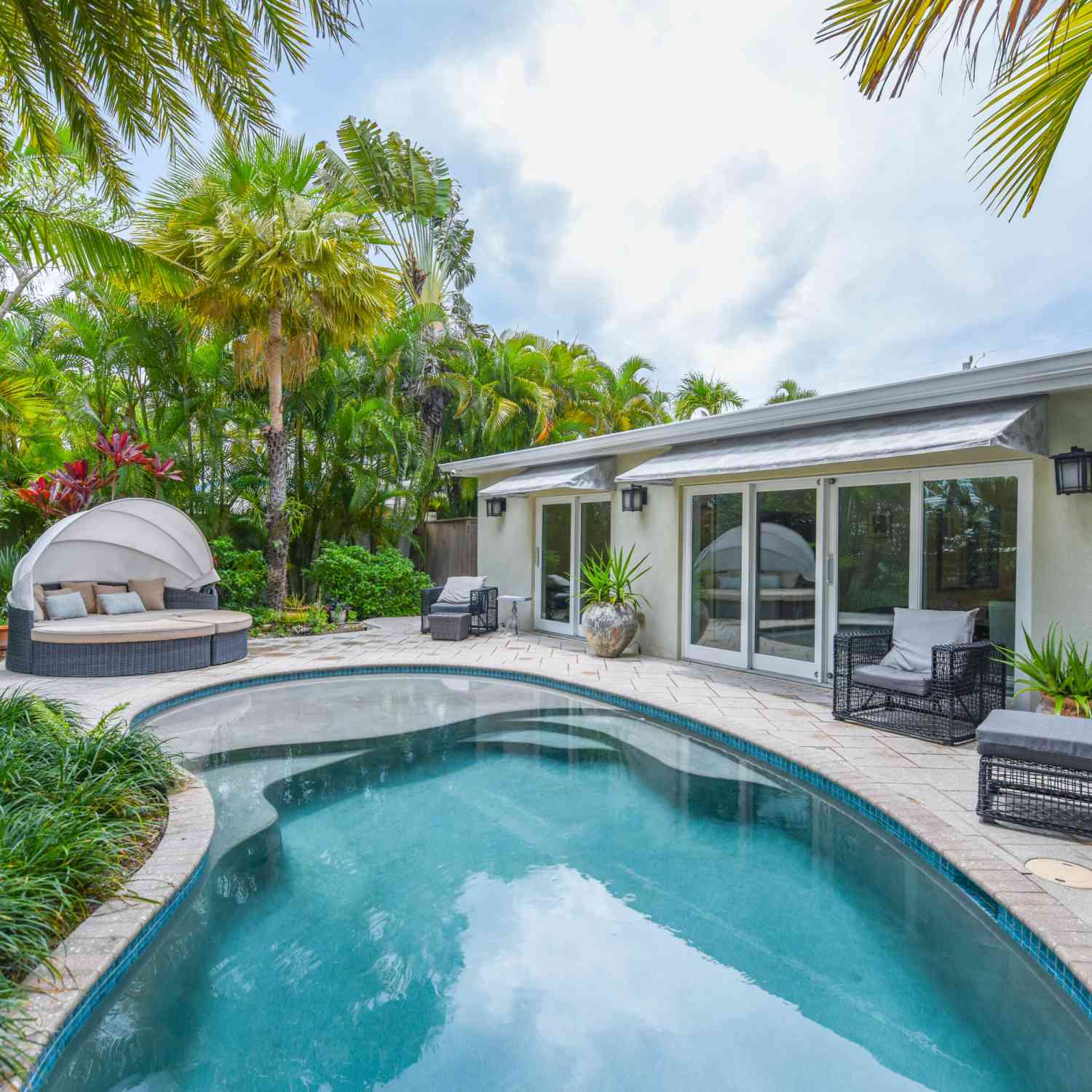 Homes For Sale - 3108 Riviera Drive DRIVE<br/> Monroe County, KEY WEST, FL 33040