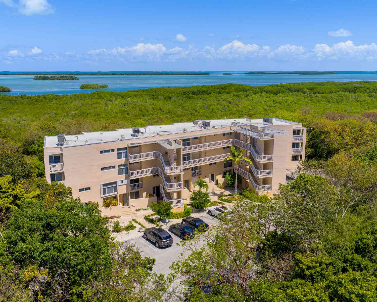 Condo For Sale - 80450 Overseas Highway HIGHWAY #204<br/> Islamorada, FL 33036