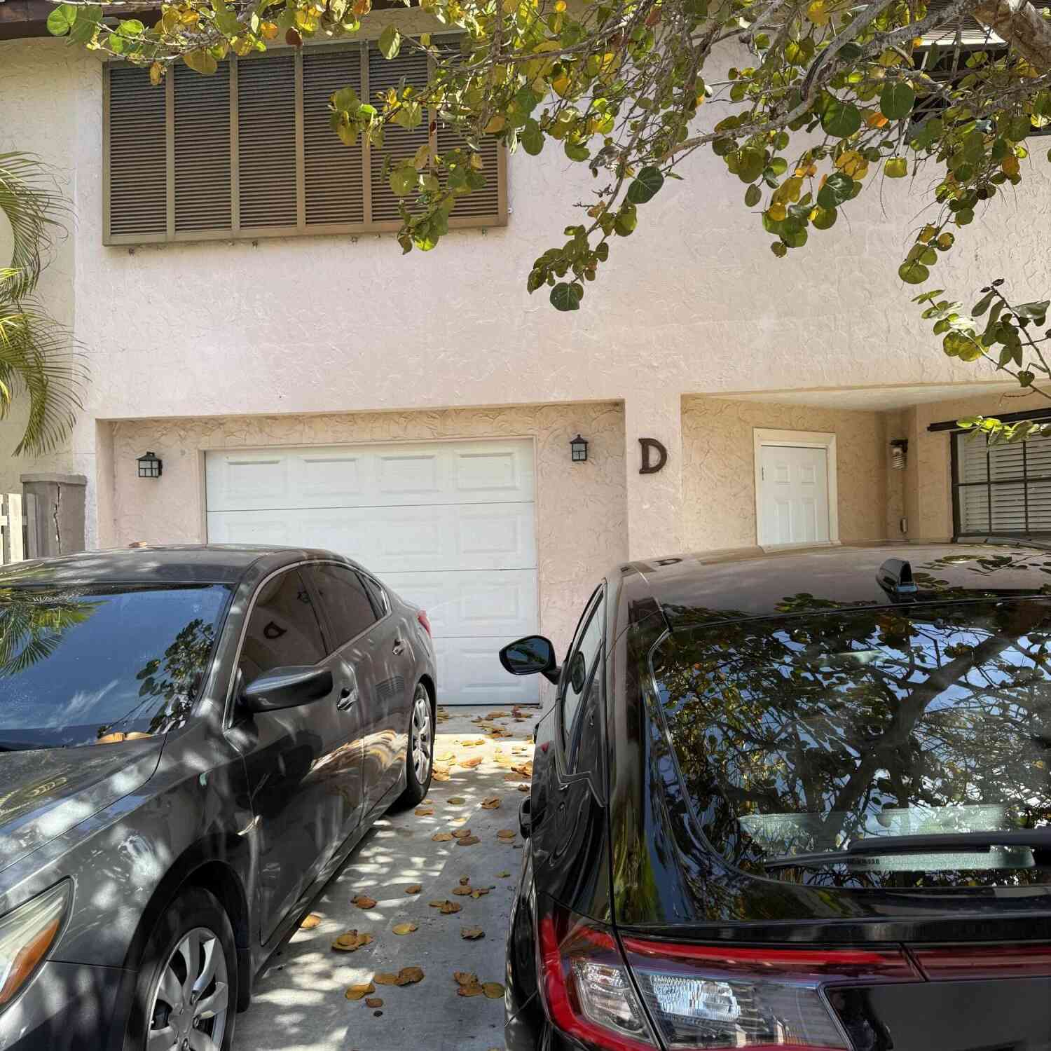Condo For Sale - 3301 Duck Avenue AVENUE #D<br/> KEY WEST, FL 33040