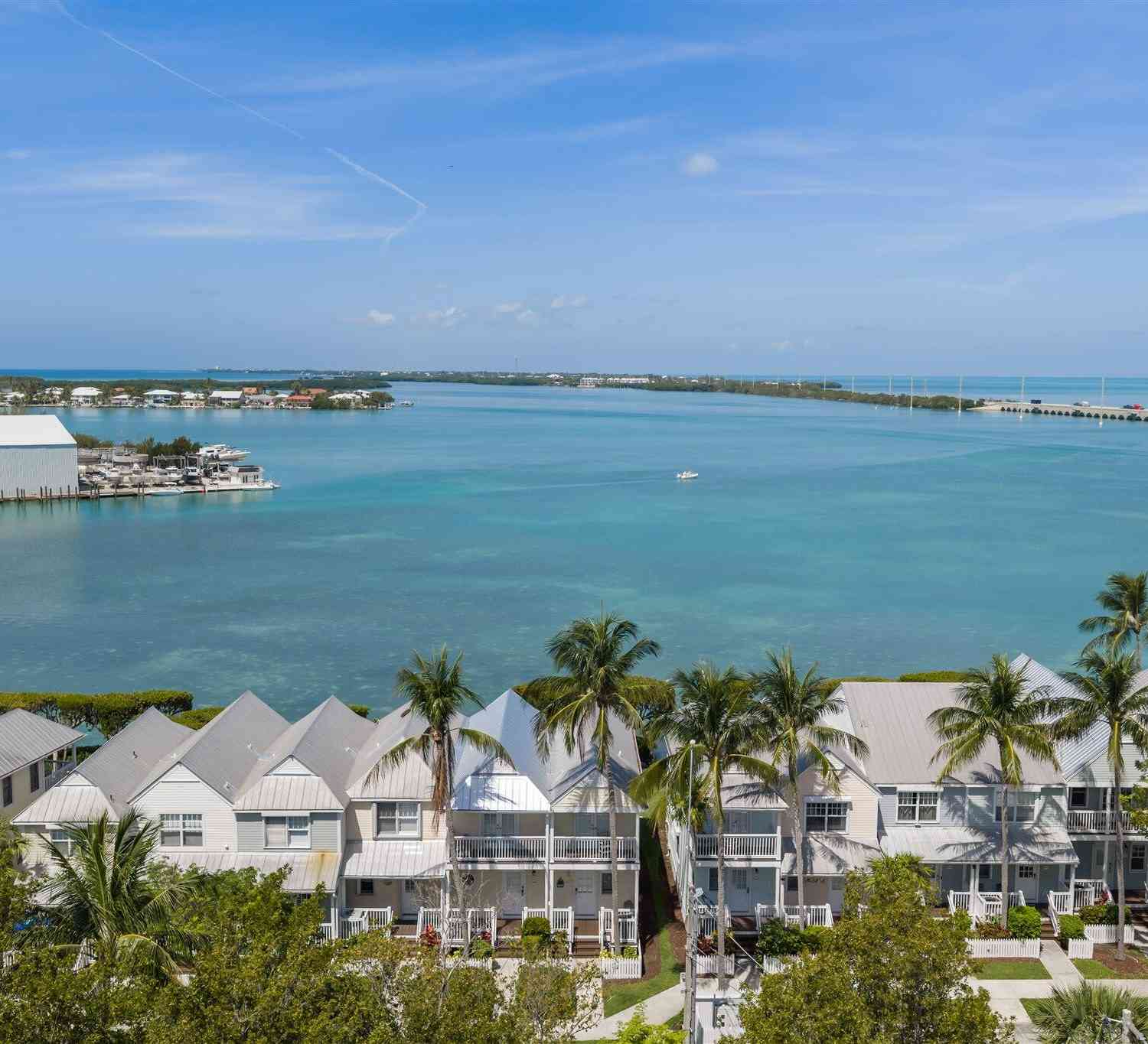 Homes For Sale - 5037 Sunset Village Drive DRIVE<br/> Duck Key, FL 33050