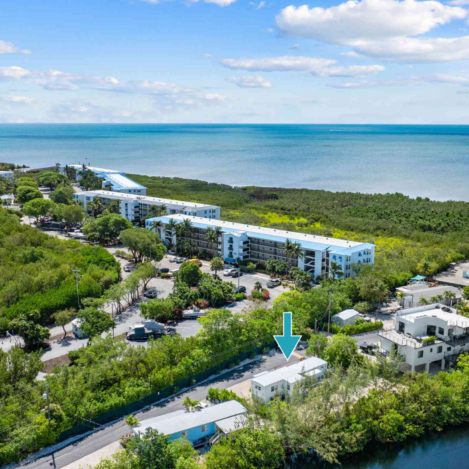 Mobile Home For Sale - 103 Blue Harbor Drive DRIVE<br/> Monroe County, KEY LARGO, FL 33070