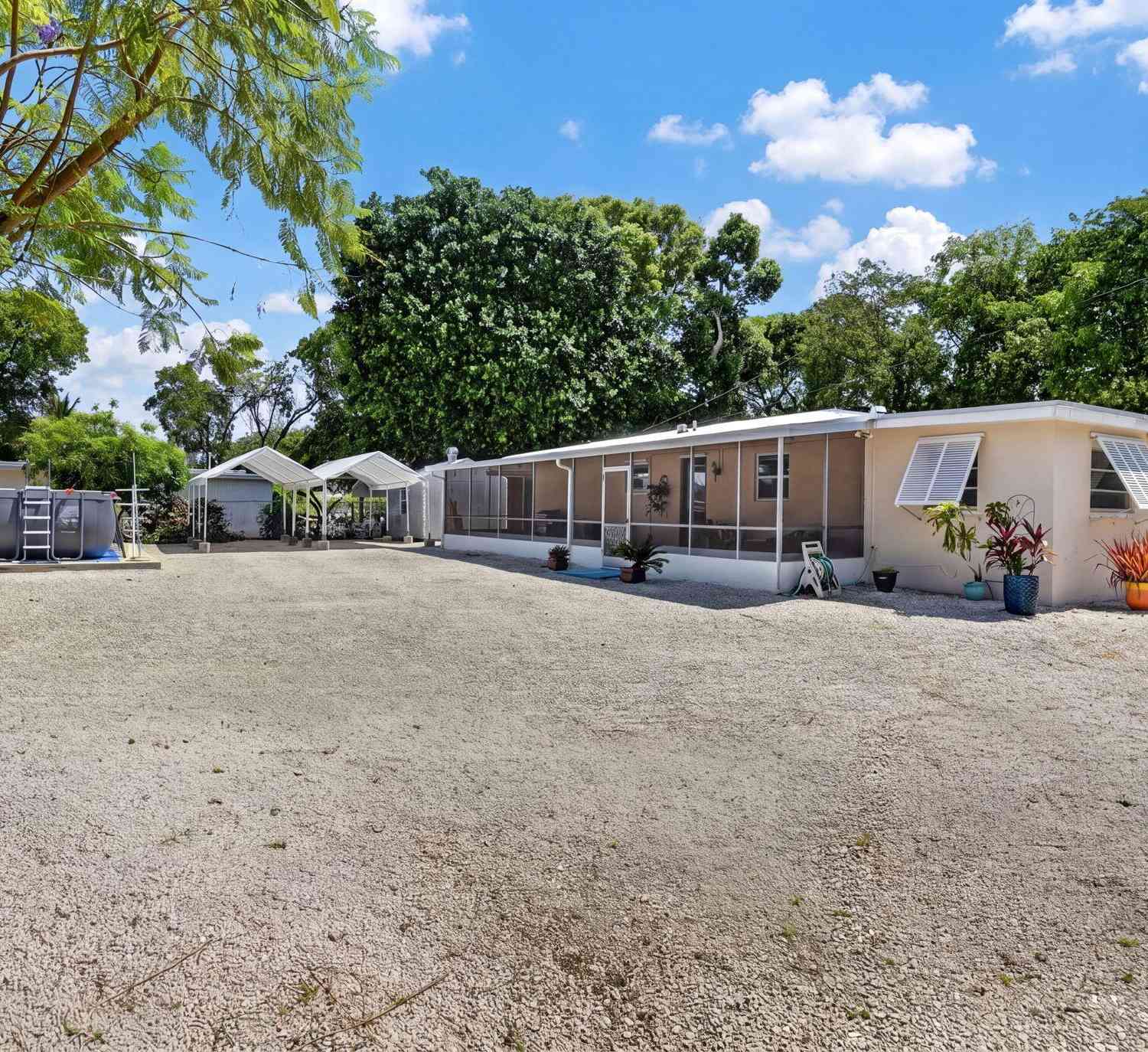 Homes For Sale - 40 Transylvania Avenue AVENUE<br/> KEY LARGO, FL 33037