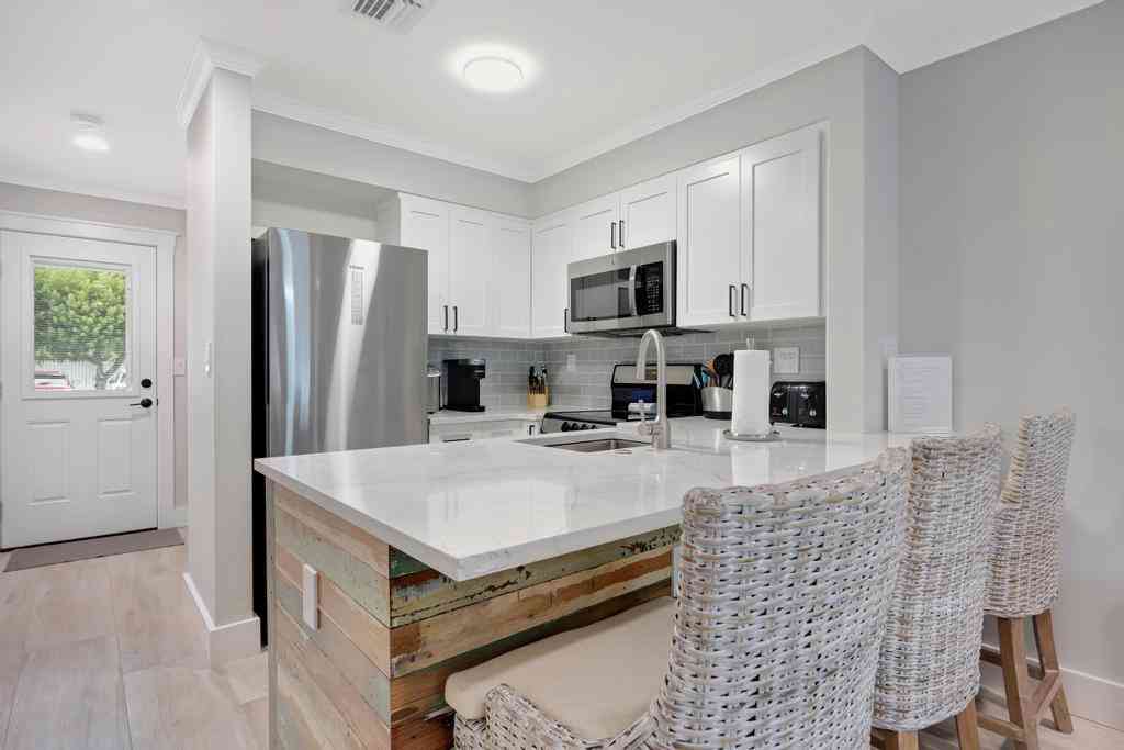 Condo For Sale - 620 Thomas Street STREET #186<br/> KEY WEST, FL 33040