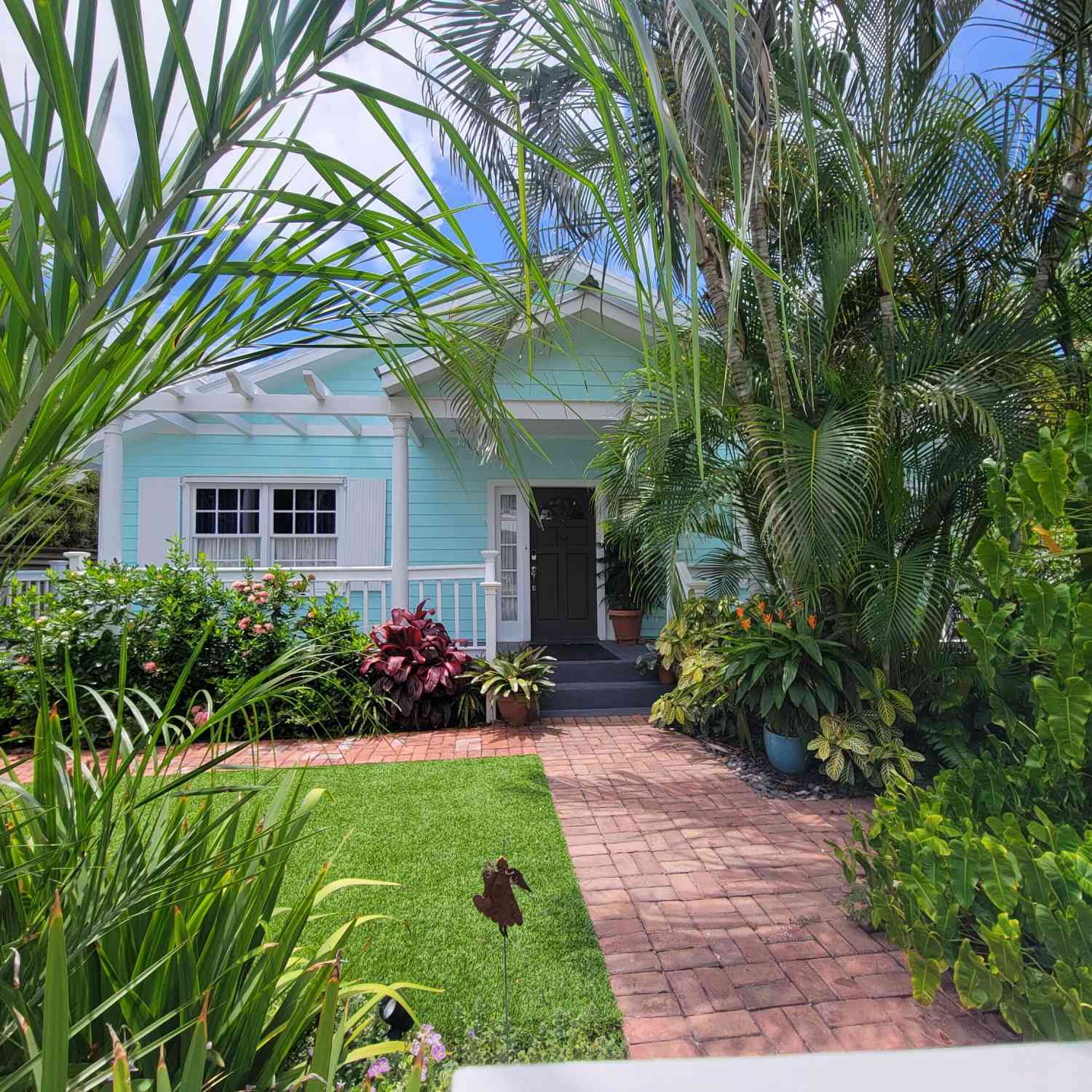 Homes For Sale - 1022 Washington Street STREET<br/> KEY WEST, FL 33040