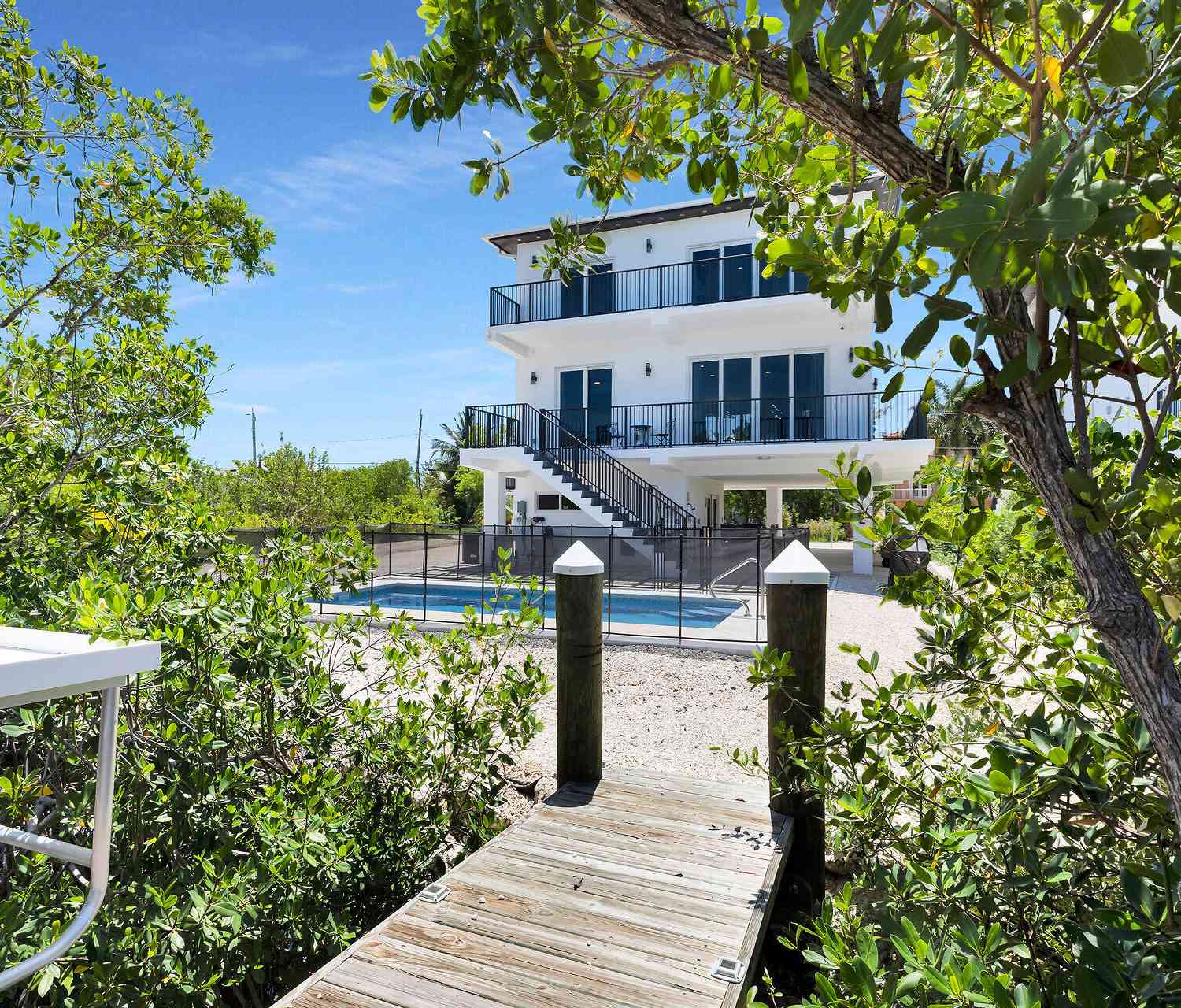 Homes For Sale - 835 Copa D Oro<br/> MARATHON, FL 33050