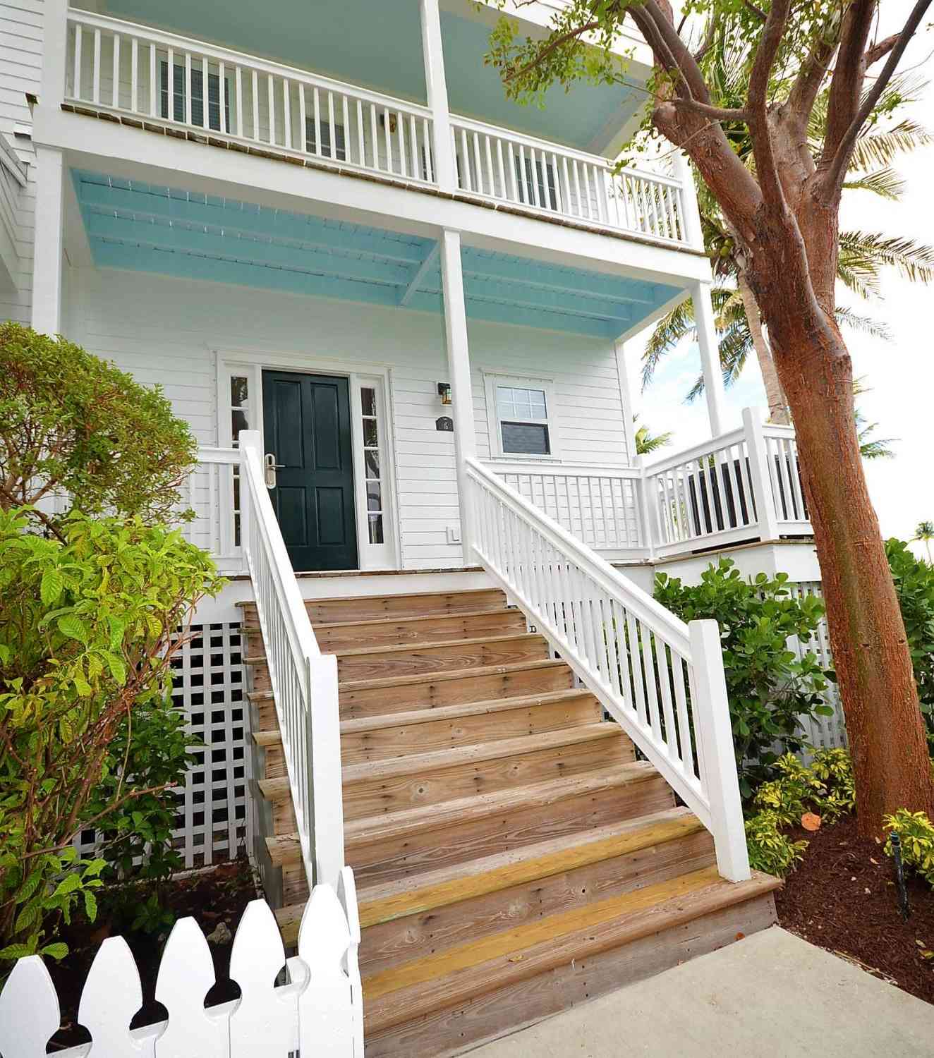 Condo For Sale - 2600 Overseas Highway HIGHWAY #5<br/> MARATHON, FL 33050