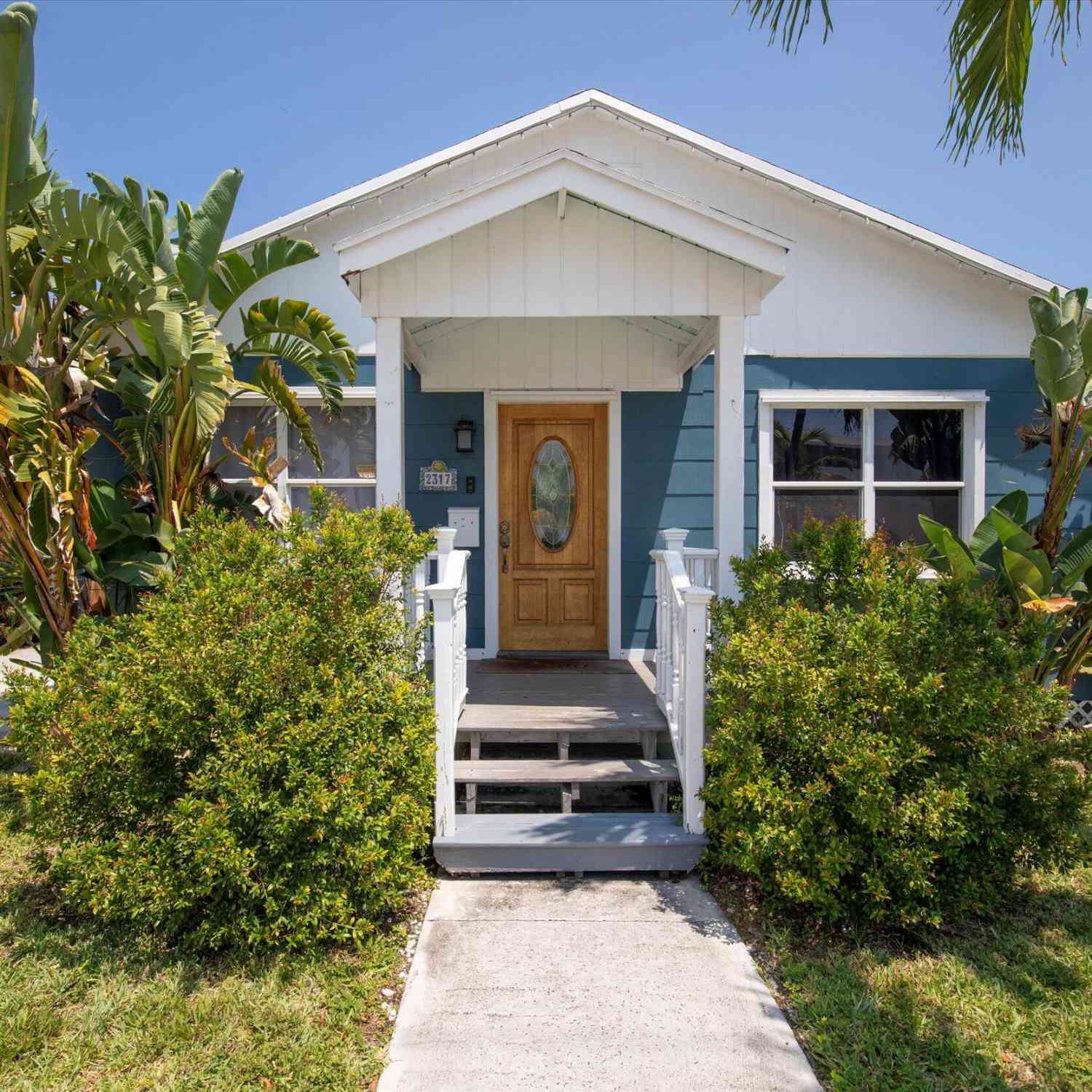 Homes For Sale - 2317 Fogarty Avenue AVENUE<br/> KEY WEST, FL 33040