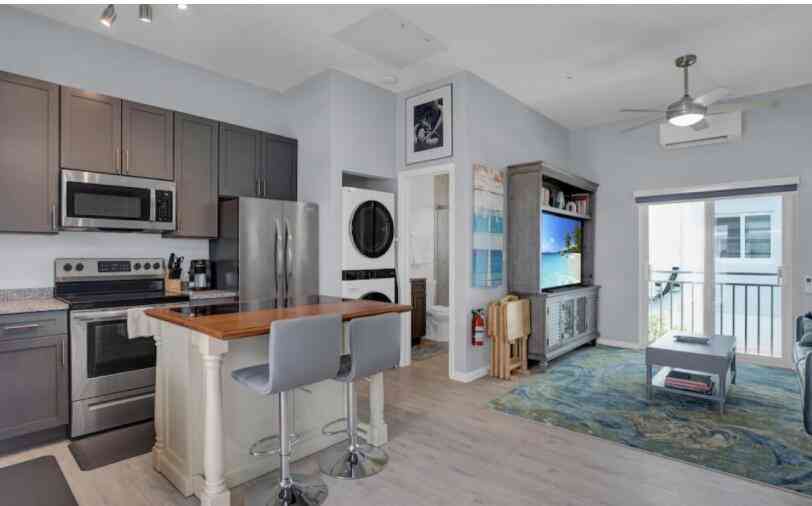 Condo For Sale - 10877 Overseas Highway HIGHWAY #APT 35<br/> MARATHON, FL 33050