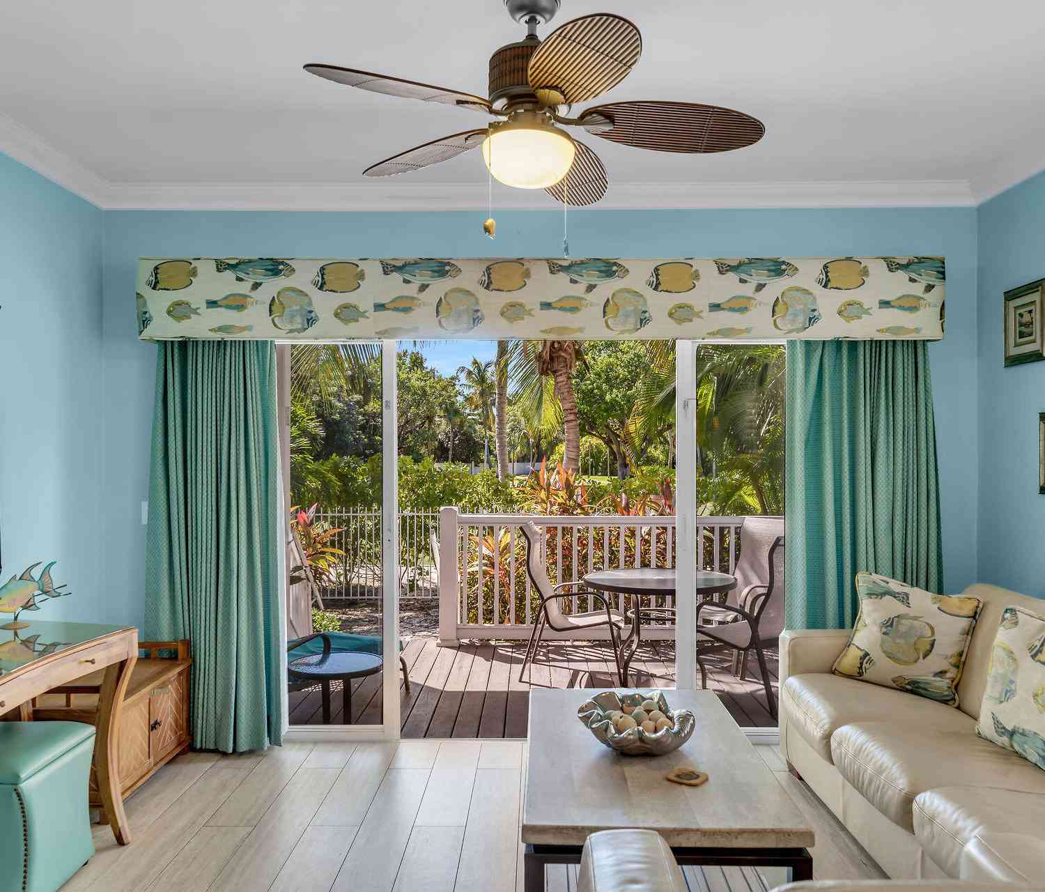 Condo For Sale - 7103 Harbor Village Drive DRIVE<br/> Monroe County, Duck Key, FL 33050
