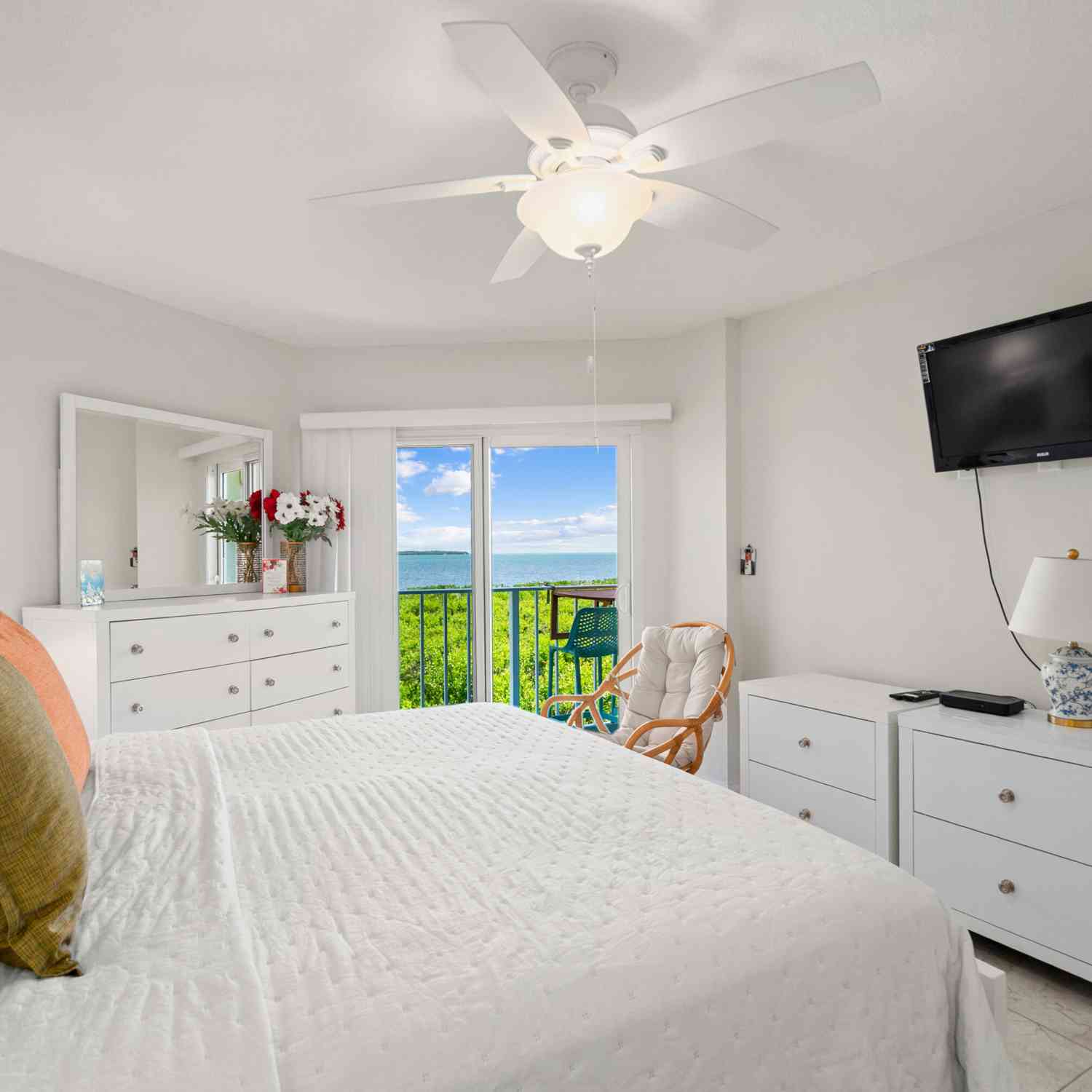 Condo For Sale - 500 Burton Drive DRIVE #4206<br/> Monroe County, Tavernier, FL 33070
