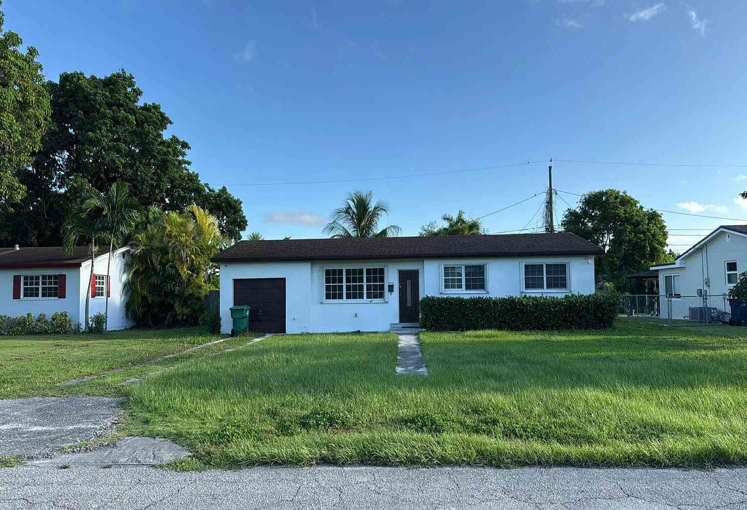Homes For Sale - 16721 SW 299th Street STREET<br/> Homestead, FL 33030
