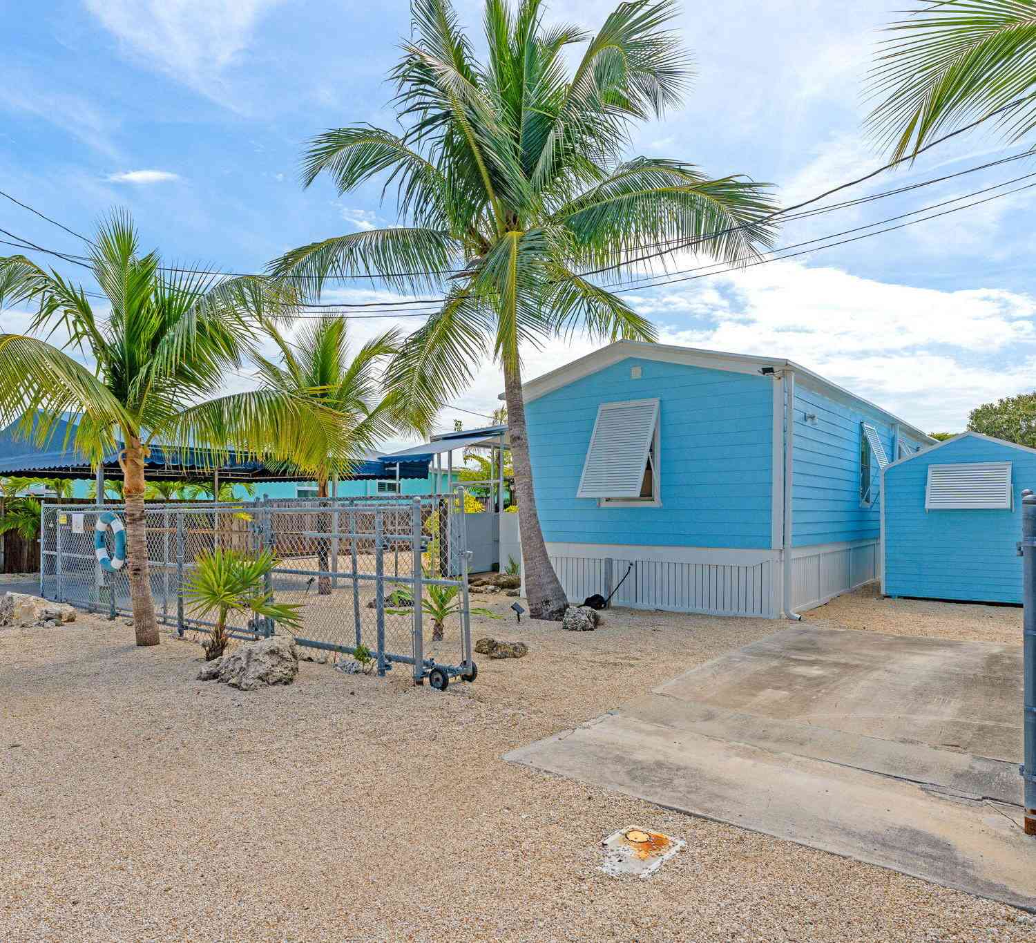 Homes For Sale - 347 King Avenue AVENUE<br/> KEY LARGO, FL 33037