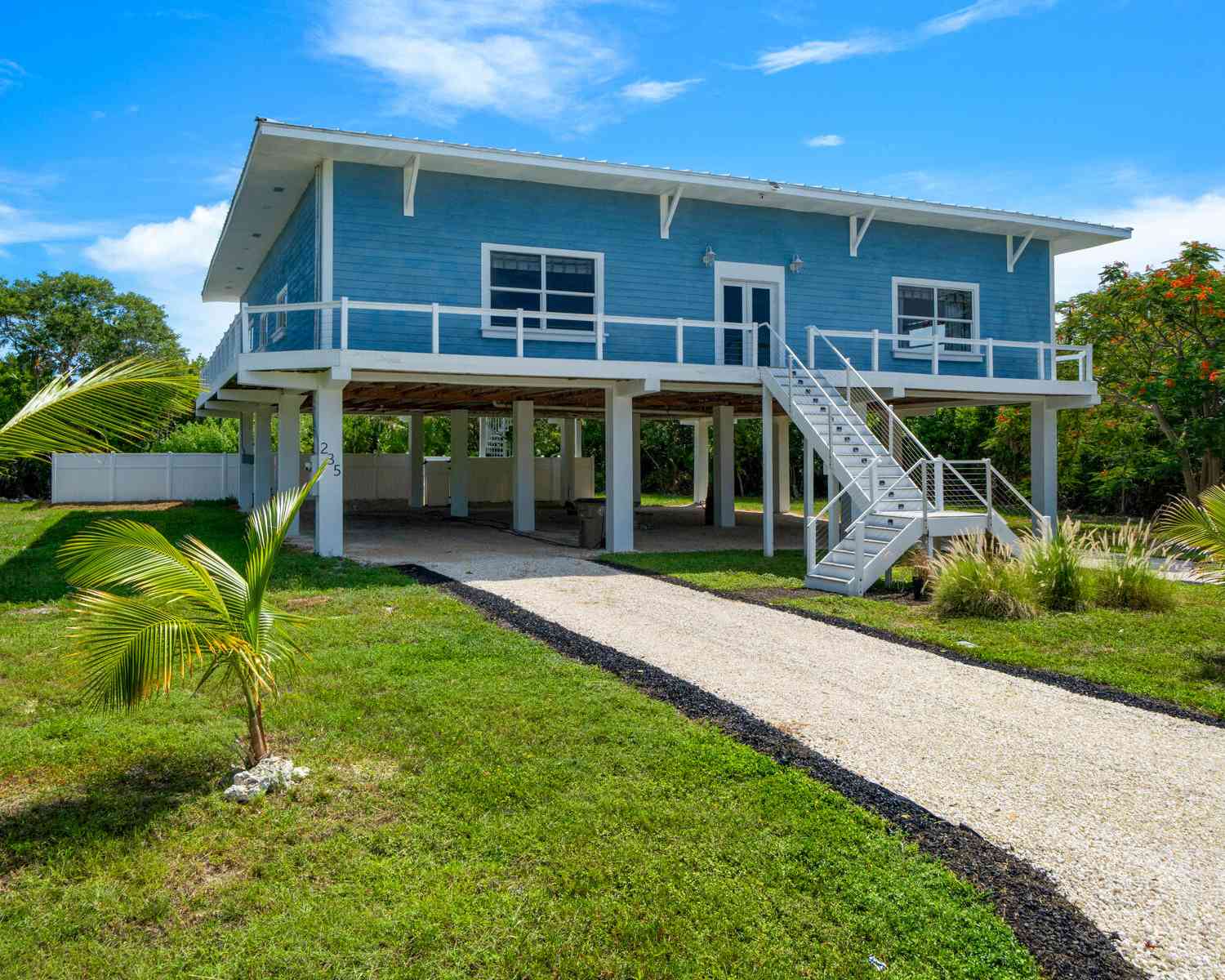 Homes For Sale - 235 Tropical Avenue AVENUE<br/> MARATHON, FL 33050