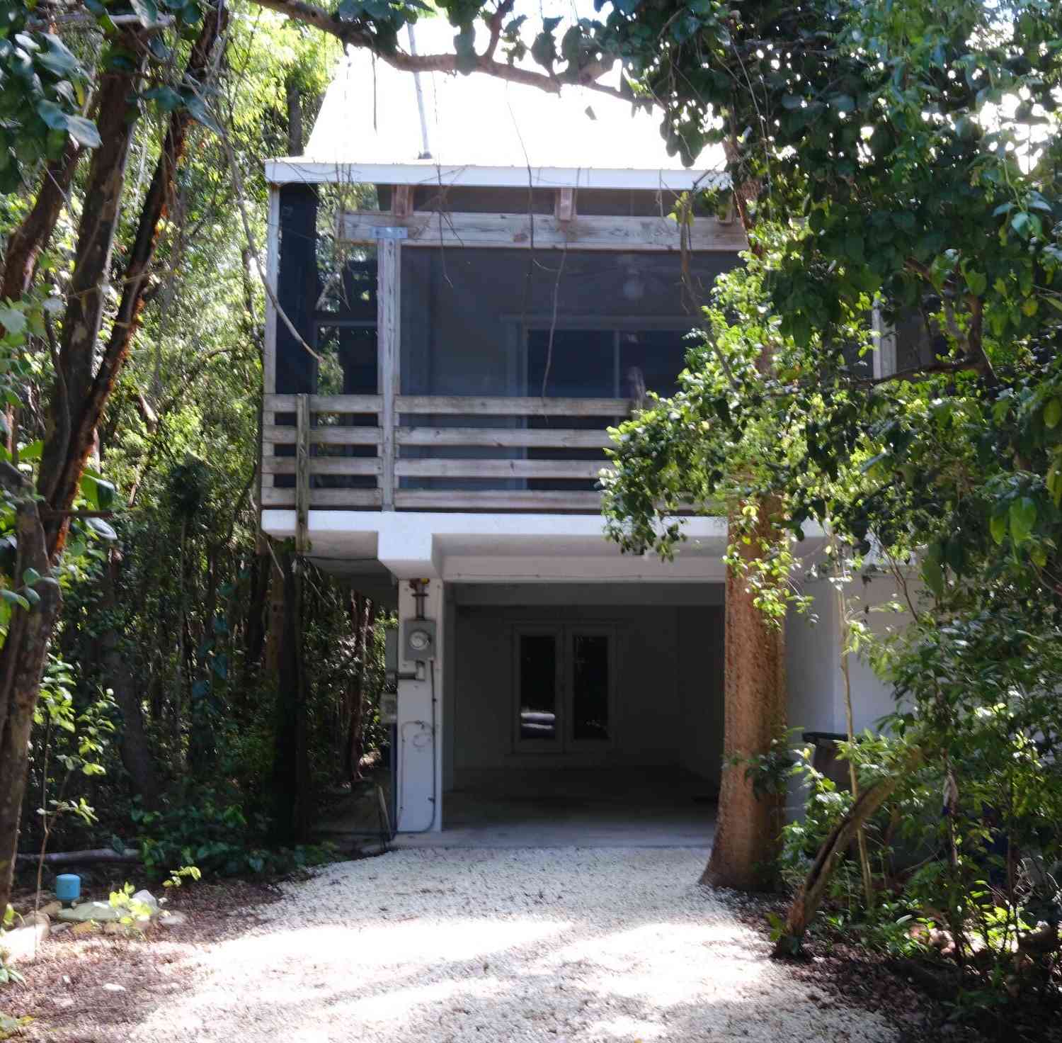 Homes For Sale - 6 Atlantic Drive DRIVE<br/> KEY LARGO, FL 33037
