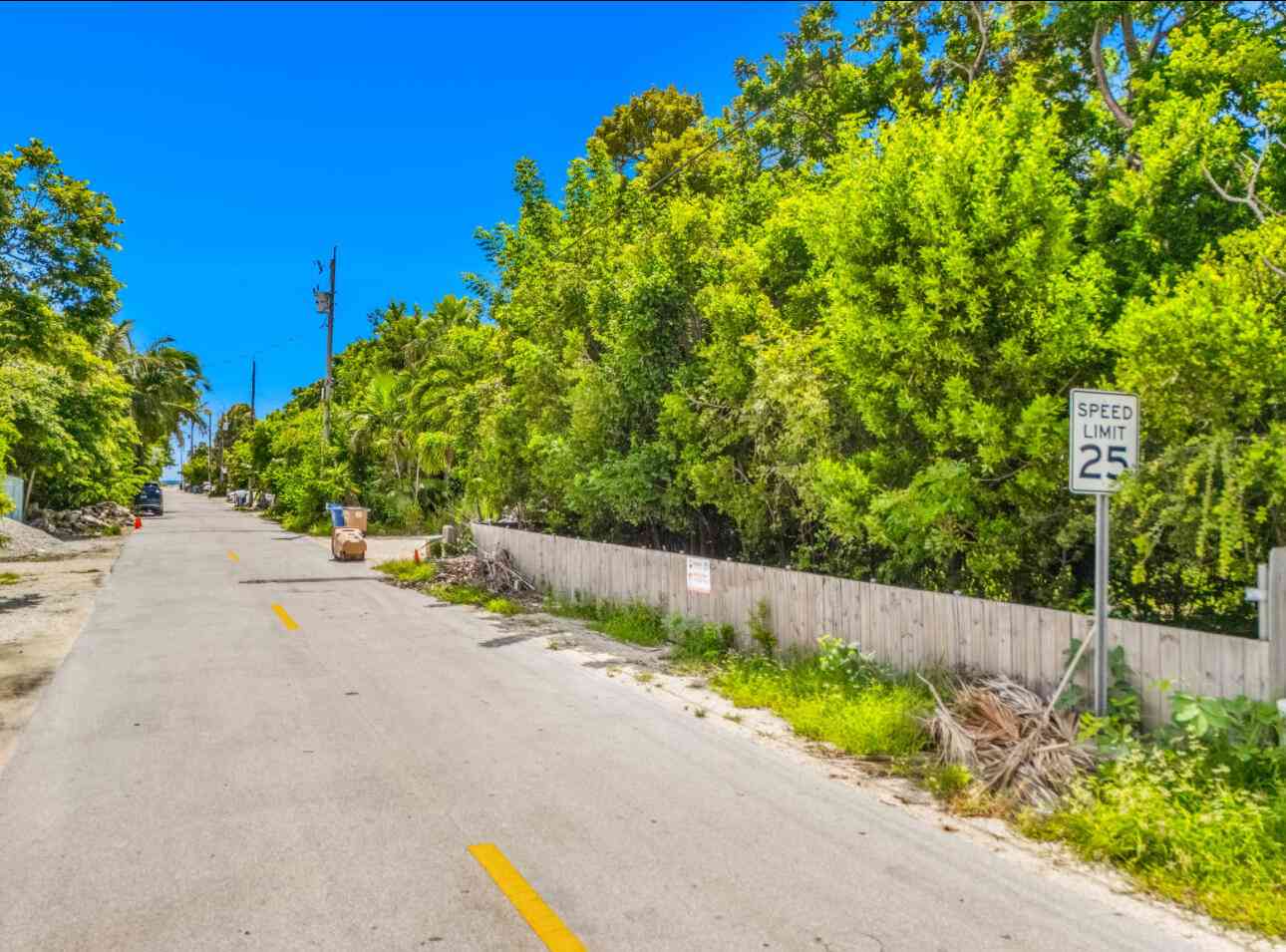 Vacant Land For Sale - 933 Lobster Lane LANE<br/> Key Largo, FL 33037