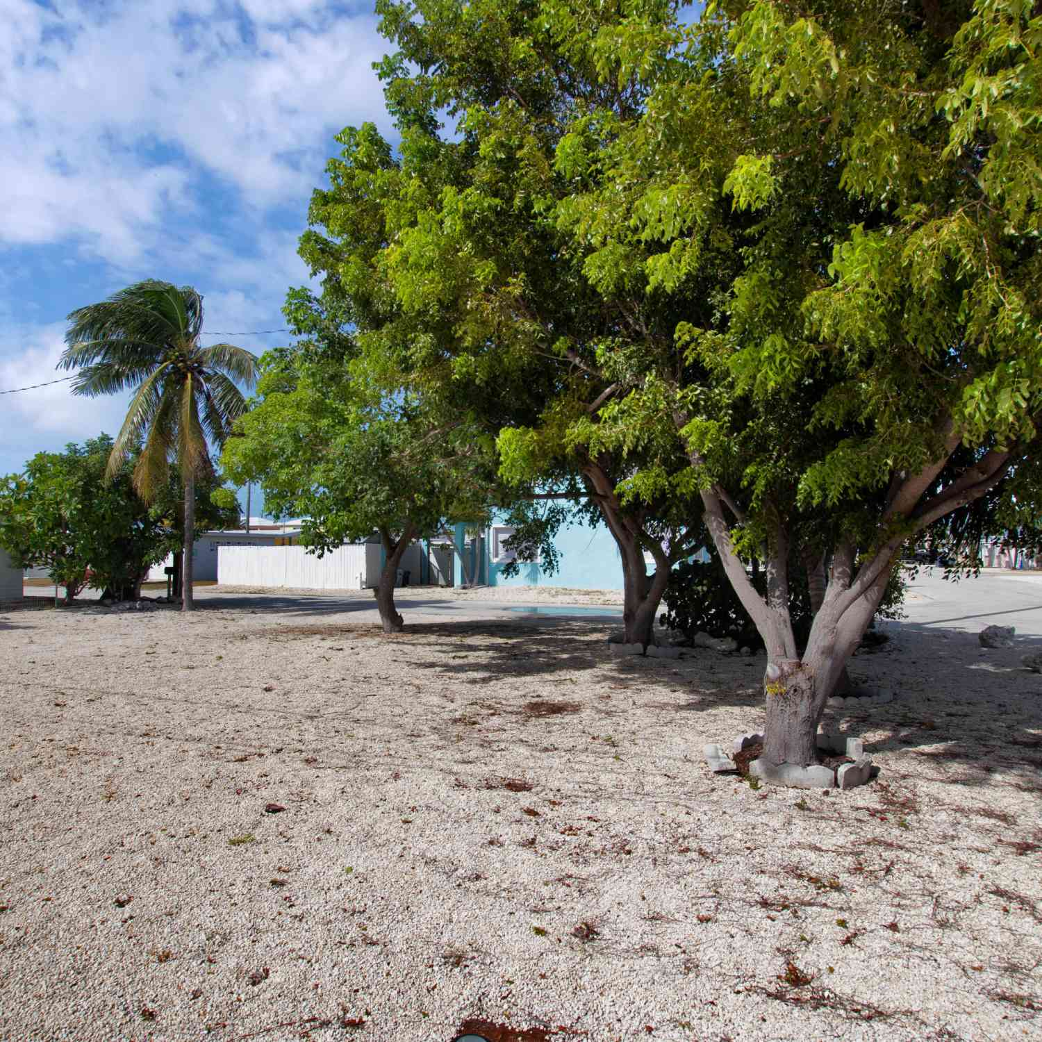 Vacant Land For Sale - LOT 70 5th Avenue AVENUE #OCEAN<br/> Marathon, FL 33050