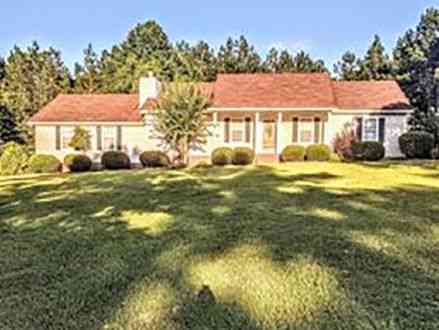 Homes For Sale - 3146 S County Line Road <br/> Albany, GA 31705