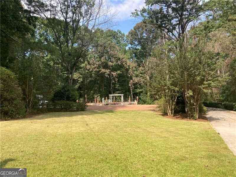 Vacant Land For Sale - 5715 Winterthur Lane<br/> Atlanta, GA 30328