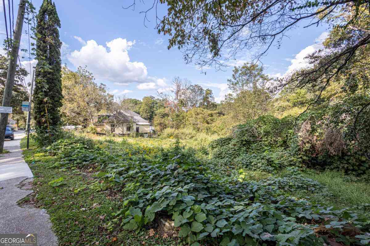 Vacant Land For Sale - 889 Hollywood Road<br/> Atlanta, GA 30318