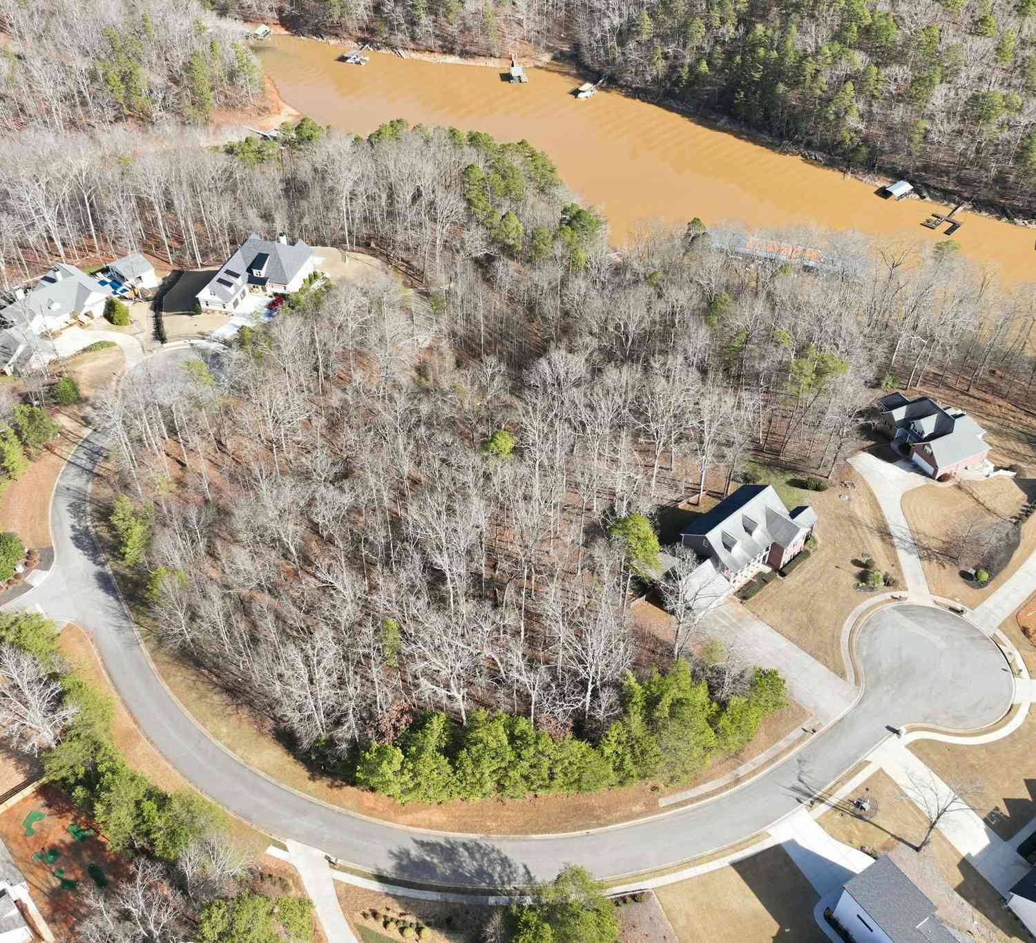 Vacant Land For Sale - 4227 Bayridge Drive<br/> Gainesville, GA 30506