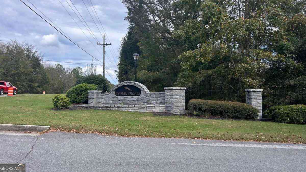 Vacant Land For Sale - 2100 Indian Shoals Drive<br/> Loganville, GA 30052