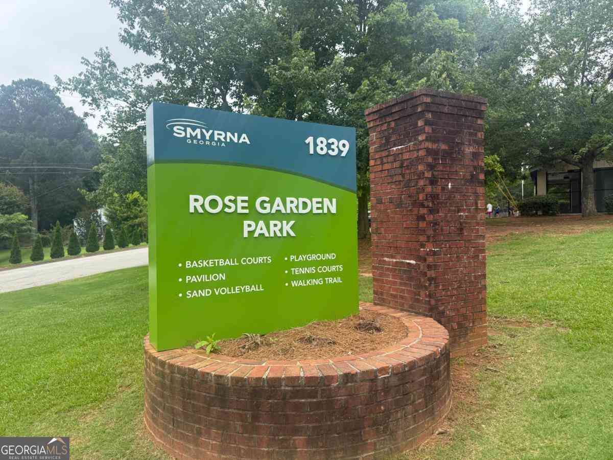 Vacant Land For Sale - 2560 Gordon Circle SE<br/> Cobb County, Smyrna, GA 30080