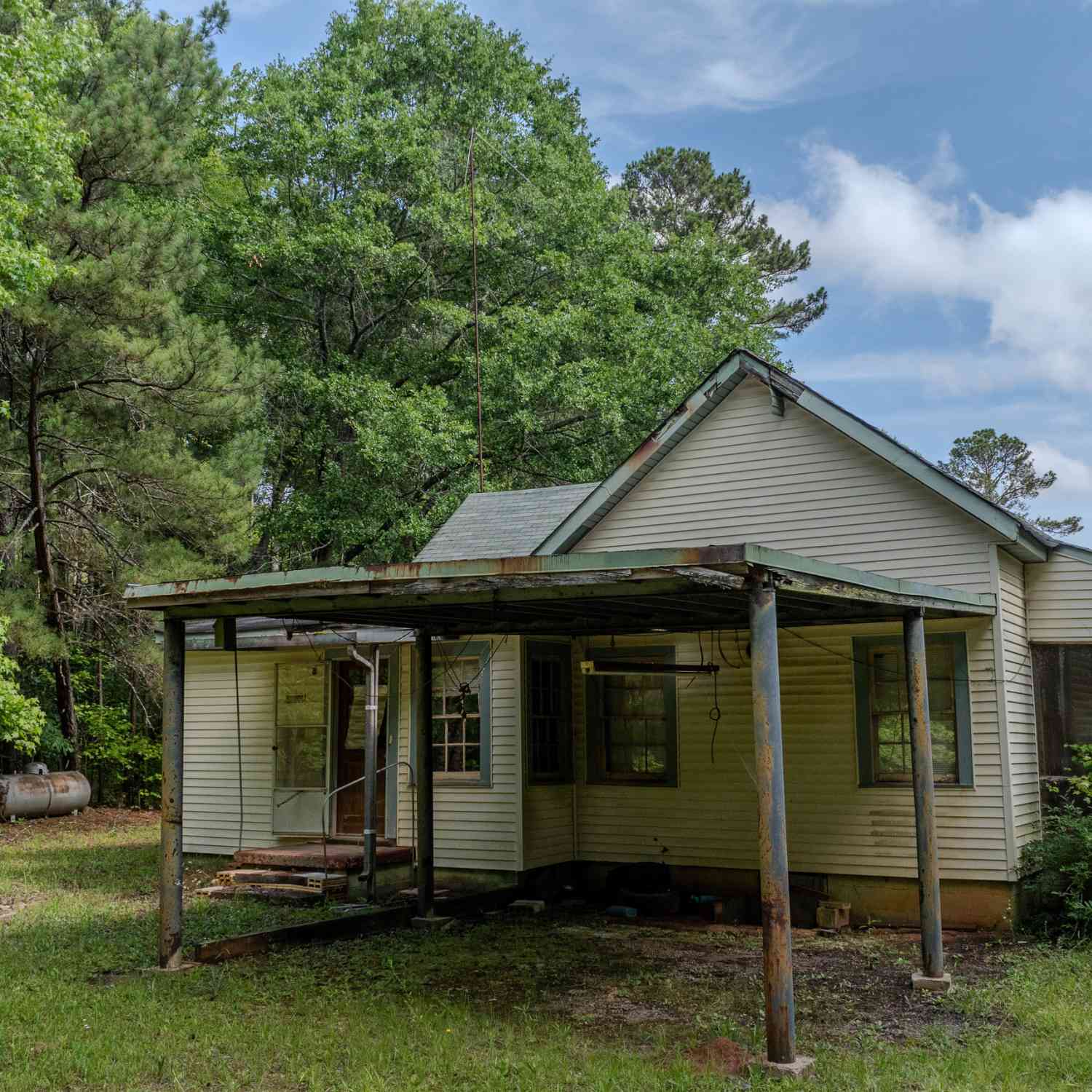 Vacant Land For Sale - 671 Luther Bailey Road<br/> Senoia, GA 30276
