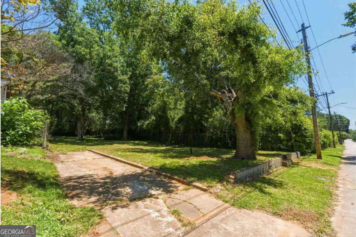 Vacant Land For Sale - 1339 Cambridge Avenue<br/> Atlanta, GA 30344