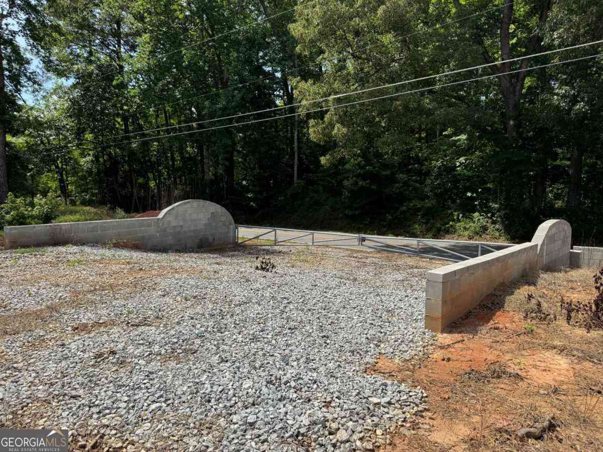 Vacant Land For Sale - Kenwood Road<br/> Fayetteville, GA 30214