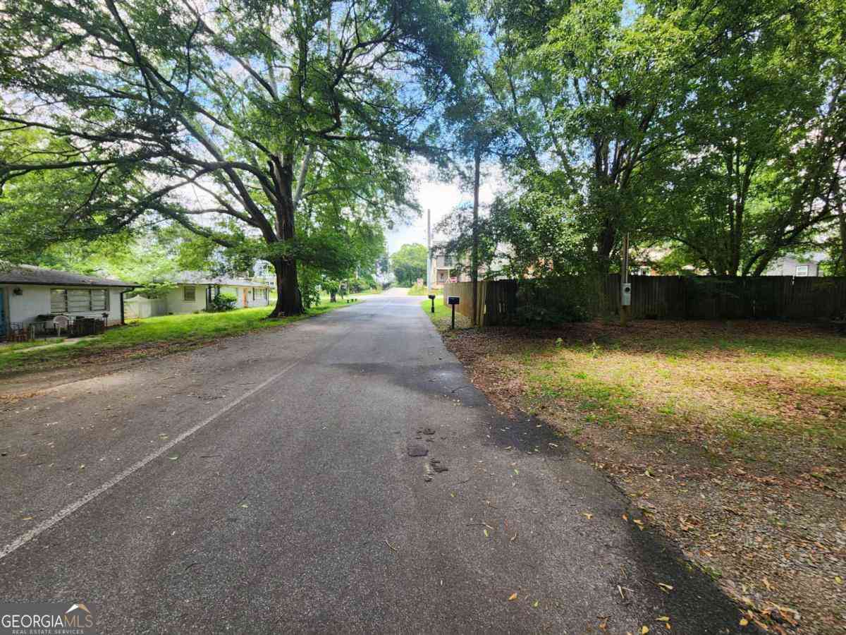 Vacant Land For Sale - 5308IS Tanner Street<br/> Flowery Branch, GA 30542