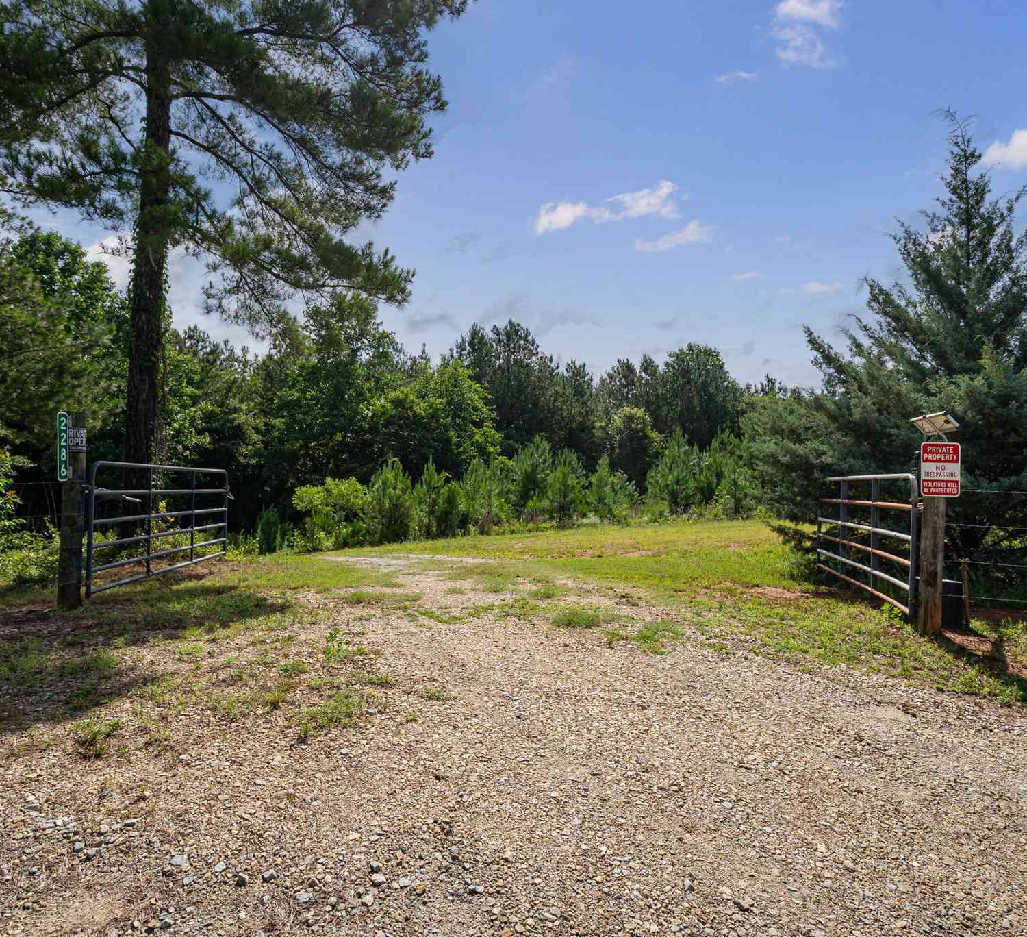 Vacant Land For Sale - 2286 Duffell Martin Road<br/> Madison County, Comer, GA 30629