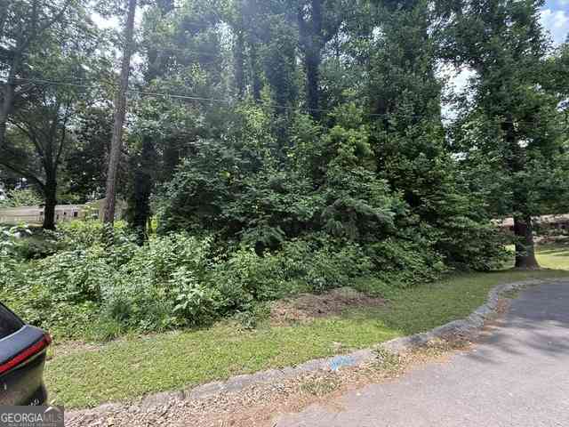 Vacant Land For Sale - LOT 10 Surrey Road<br/> Cobb County, Roswell, GA 30075