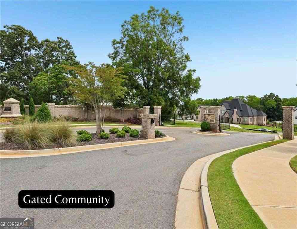 Vacant Land For Sale - 6209 Bridgewood Dr<br/> Buford, GA 30518