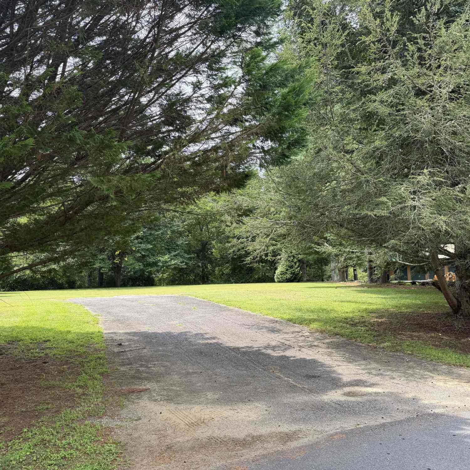 Vacant Land For Sale - Rivers Edge Drive<br/> Hayesville, NC 28904