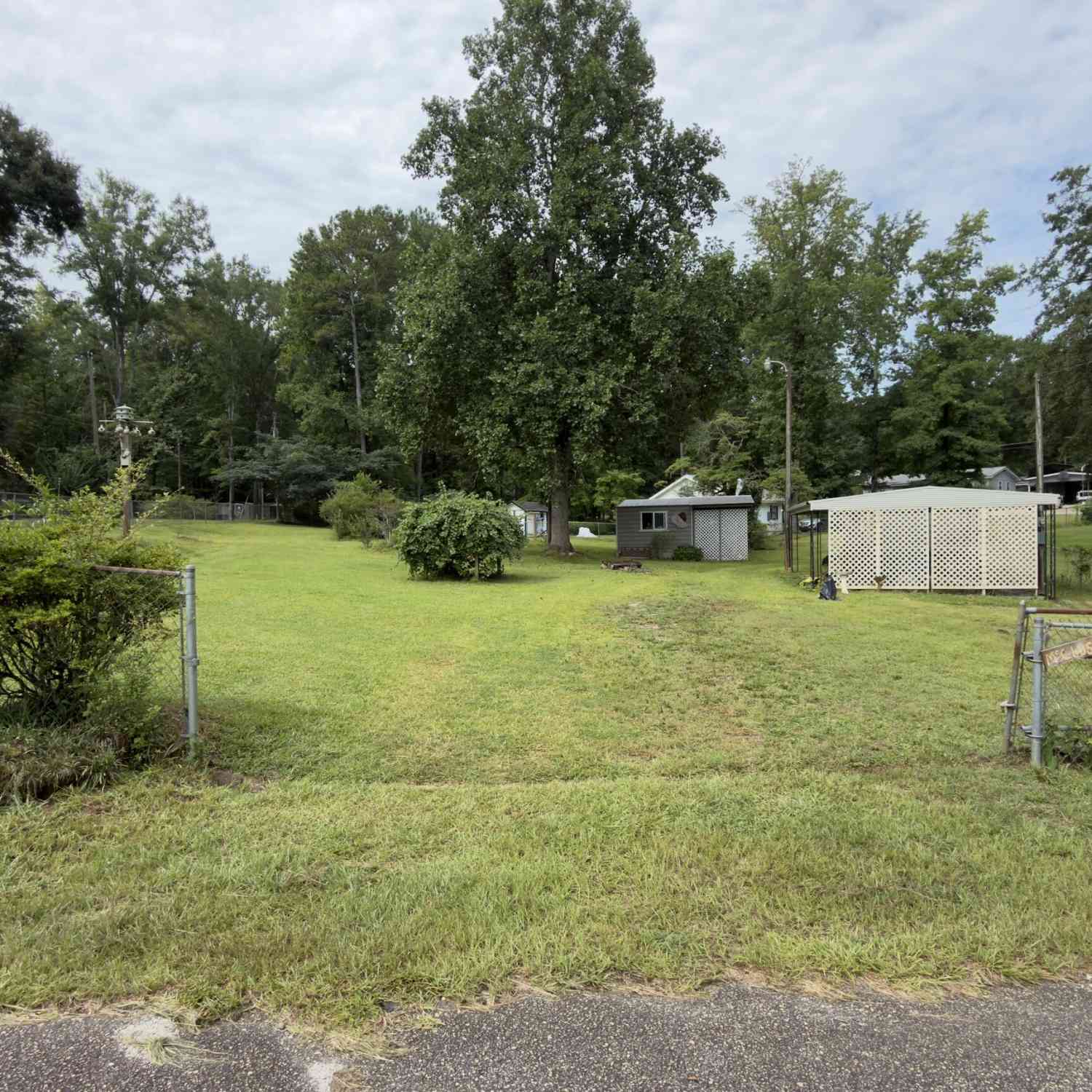 Vacant Land For Sale - W. Pine Lake Drive<br/> West Point, GA 31833