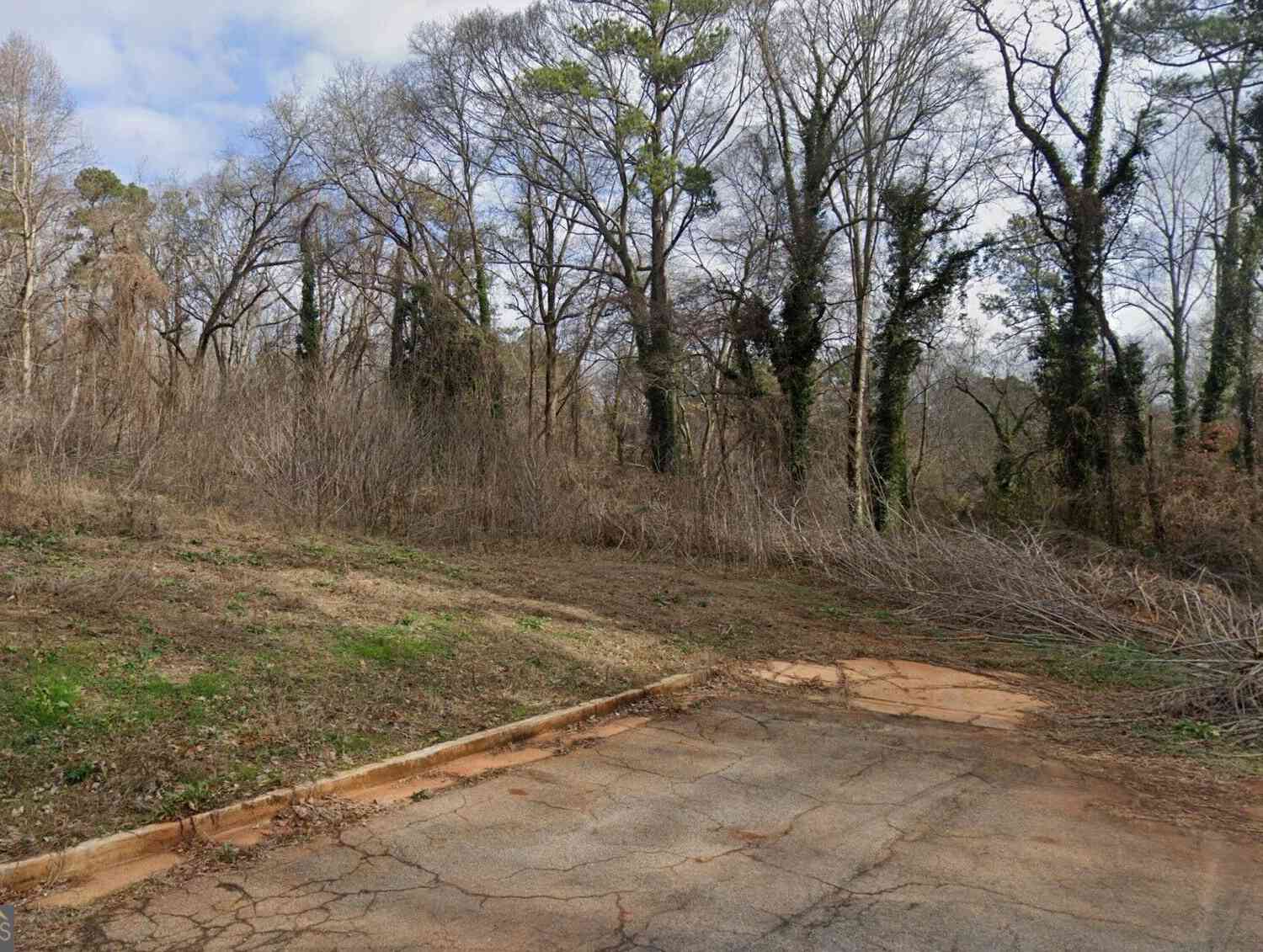Vacant Land For Sale - 3190 Granby Avenue<br/> Dekalb County, Scottdale, GA 30079