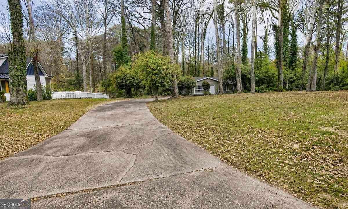 Vacant Land For Sale - 1900 Harts Mill Road NE<br/> Atlanta, GA 30341