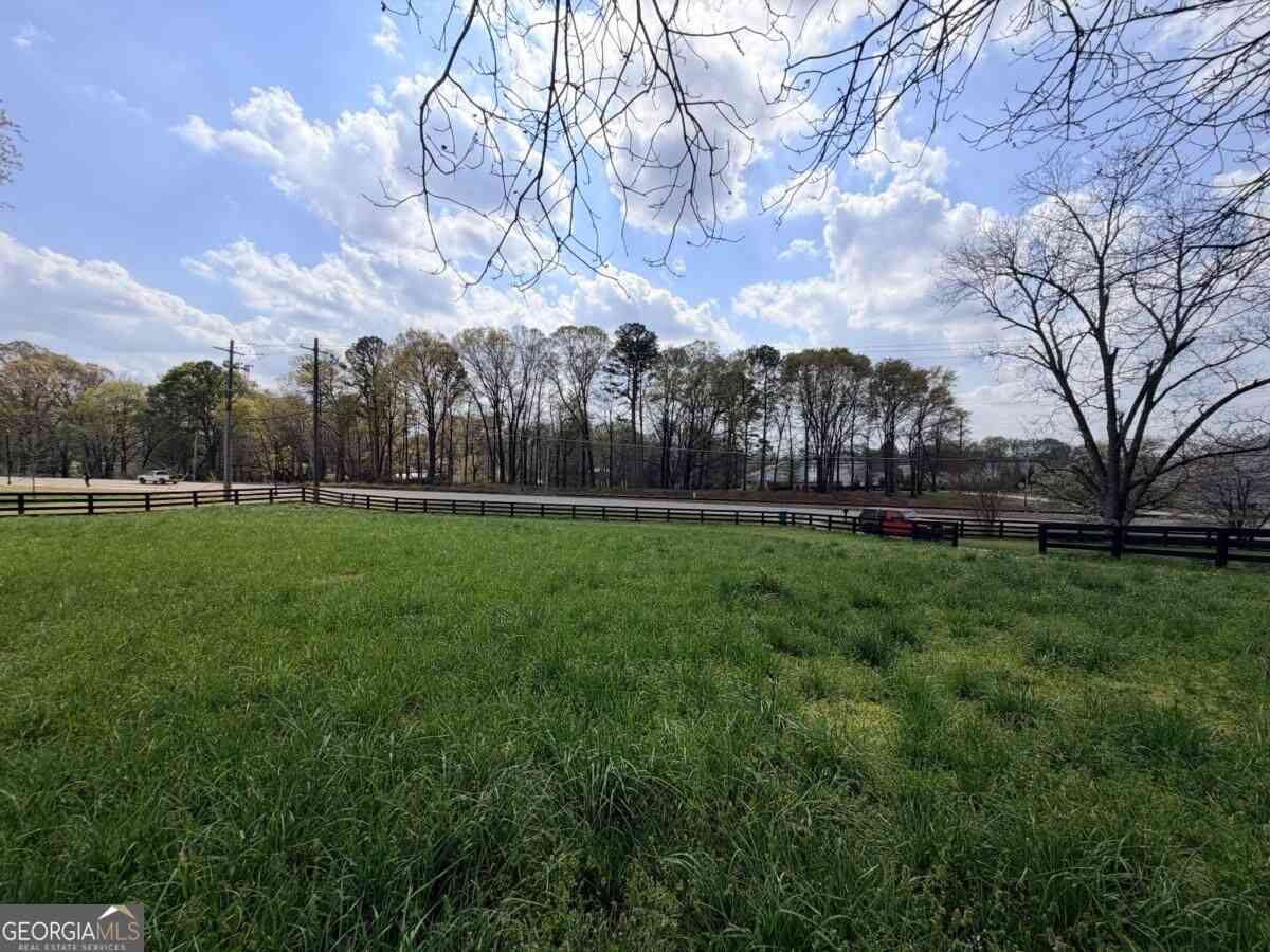 Vacant Land For Sale - 662 Old Gainesville Highway<br/> Pendergrass, GA 30567