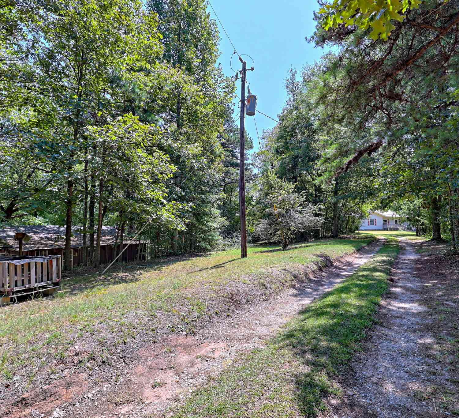 Homes For Sale - 23 Tanglewood Lane<br/> Lakemont, GA 30552