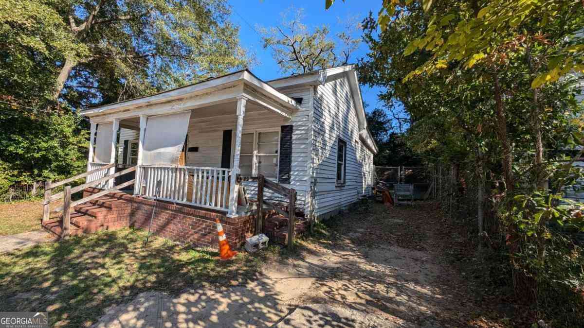 Homes For Sale - 313 Forest Avenue<br/> Bibb County, Macon, GA 31201