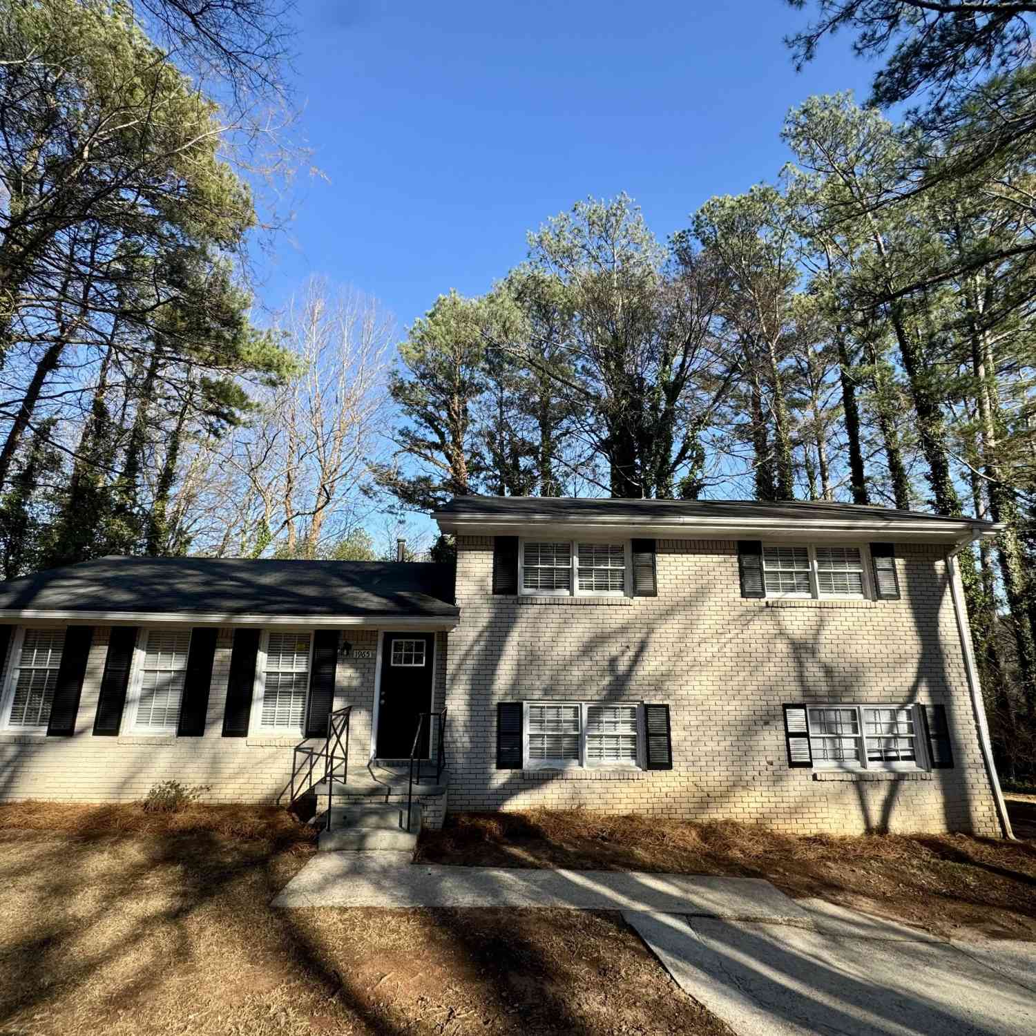 Homes For Sale - 1965 Rollingwood Drive SE<br/> Dekalb County, Atlanta, GA 30316