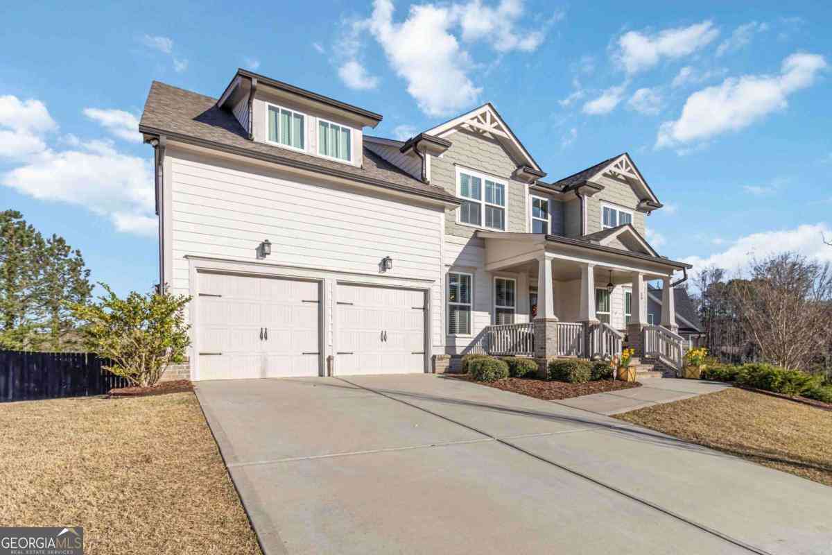 Homes Sold - 19 Tralee Way<br/> Suwanee, GA 30024