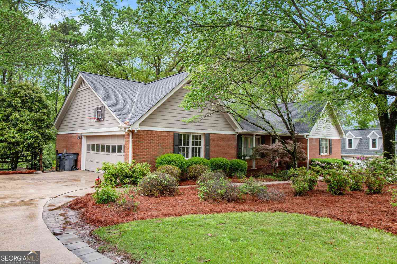 Homes Sold - 1235 Saint Ives Court<br/> Suwanee, GA 30024