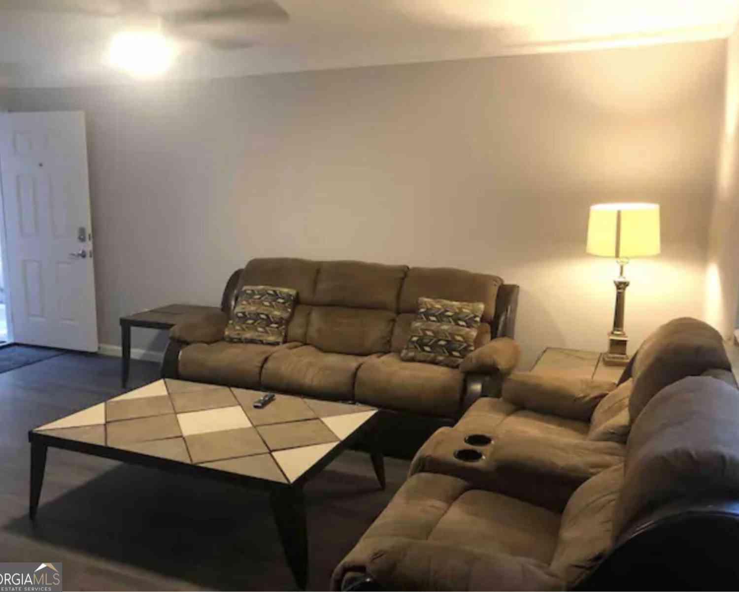 Townhouse For Sale - 3834 Kensingwood Trace<br/> Dekalb County, Decatur, GA 30032