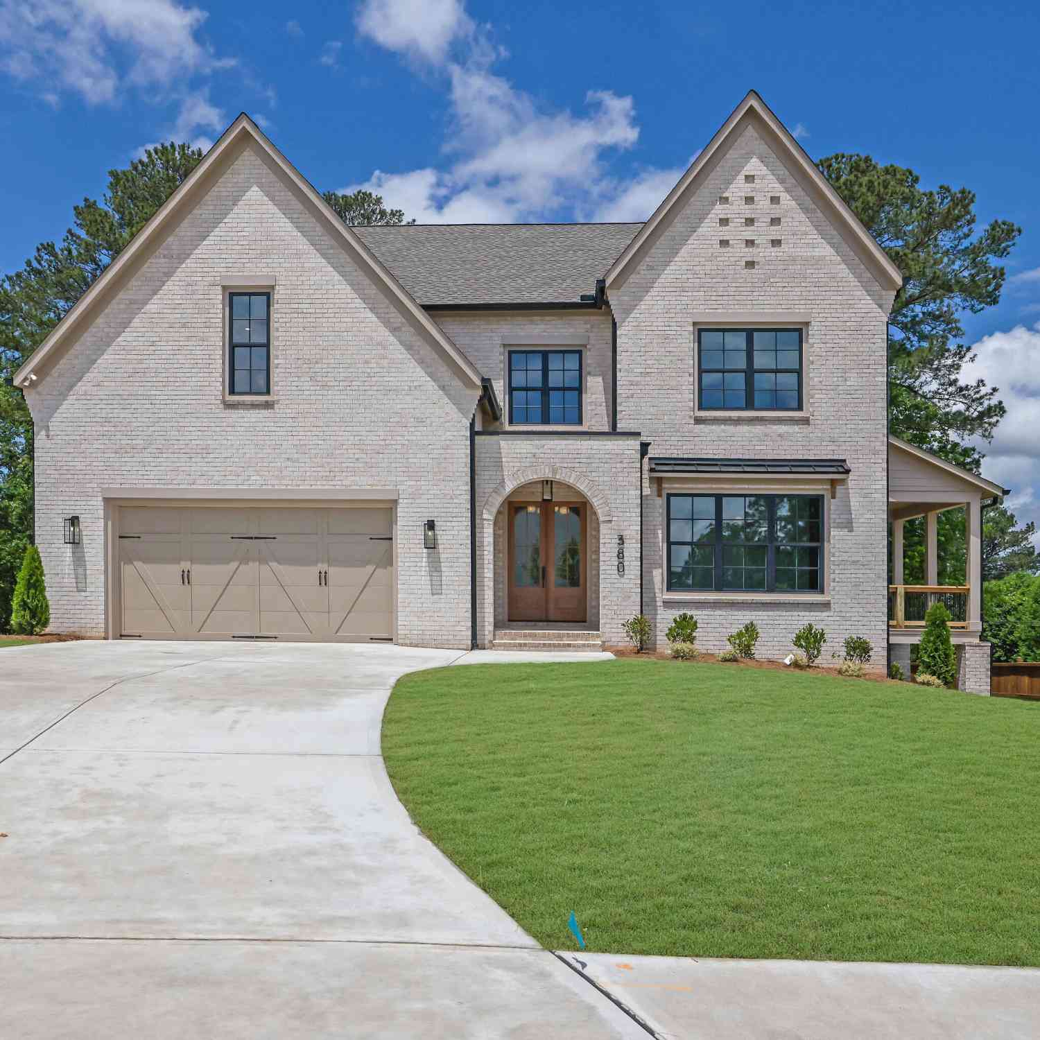Homes Sold - 380 Hillcrest View Drive<br/> Suwanee, GA 30024