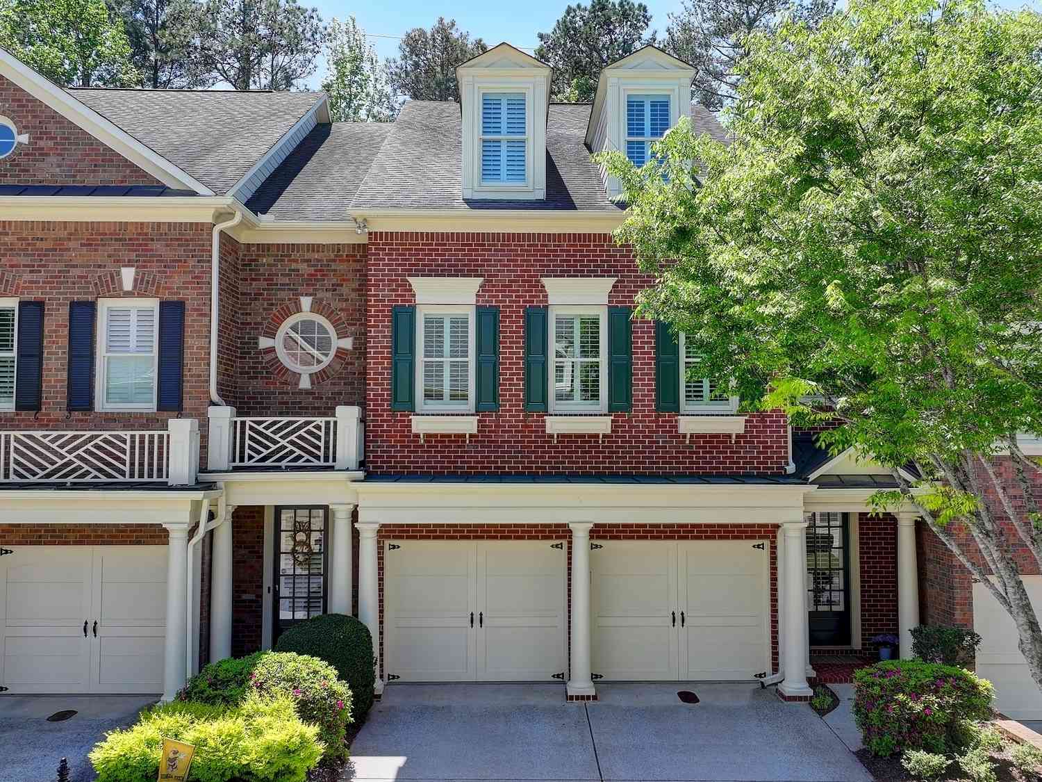 Townhouse Sold - 7512 Portbury Park Lane<br/> Suwanee, GA 30024